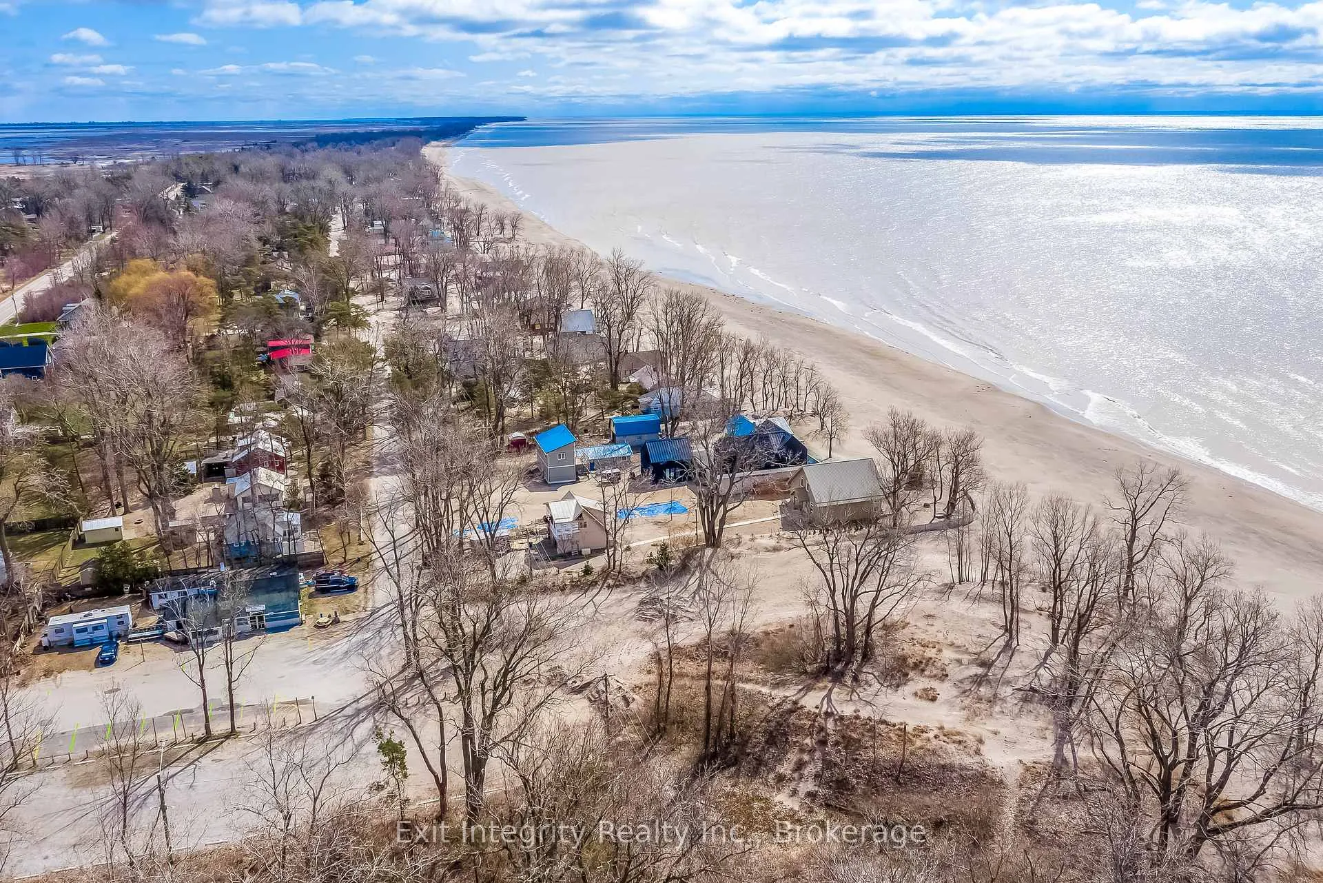 Photo 23 of 2 Beach Avenue, Norfolk, Long Point — HOMEH