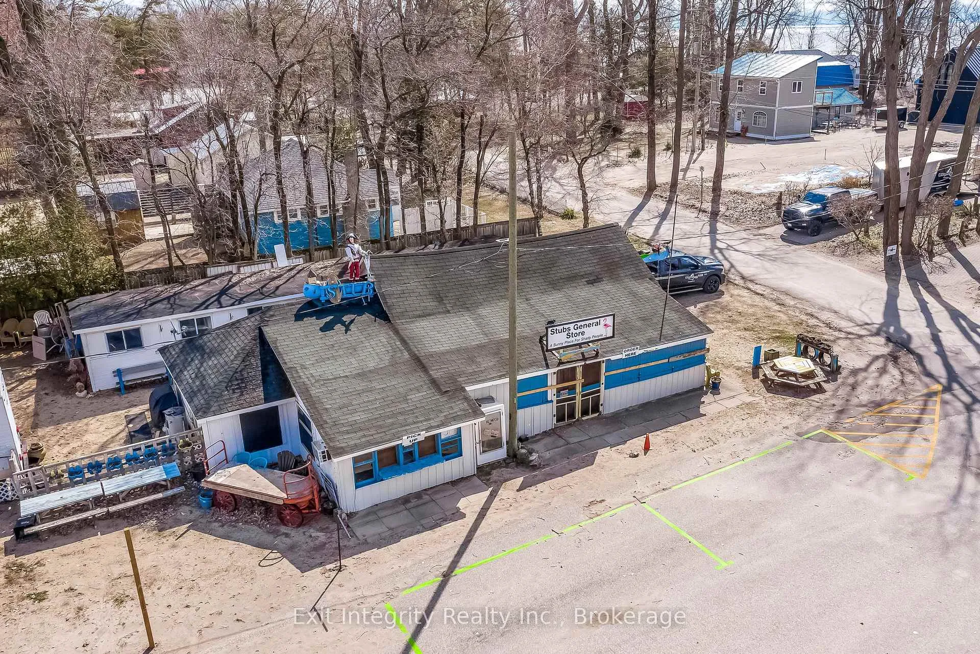 Photo 25 of 2 Beach Avenue, Norfolk, Long Point — HOMEH