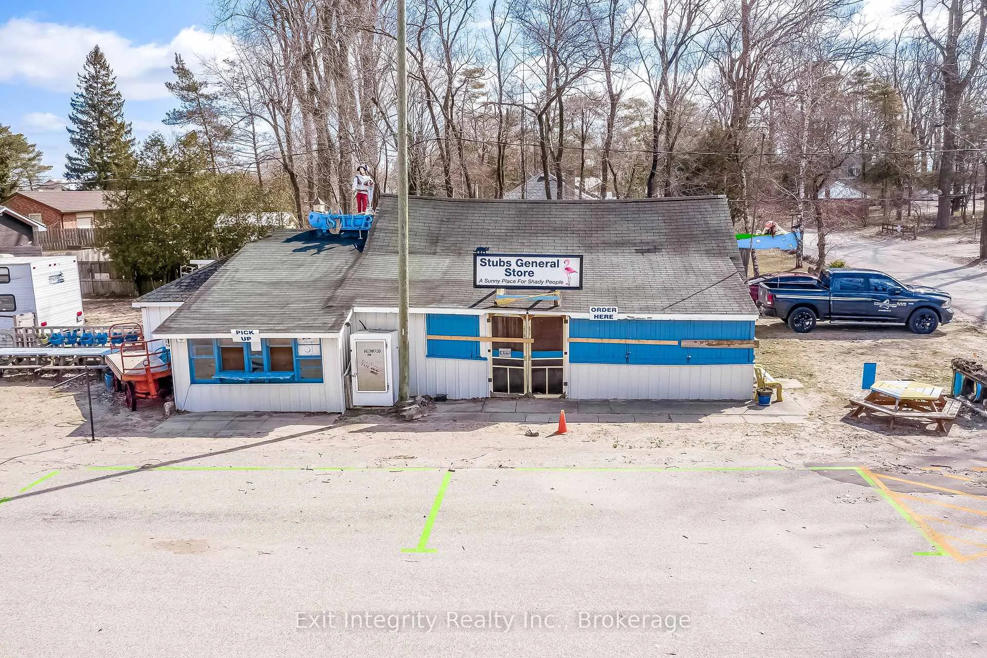 Photo 28 of 2 Beach Avenue, Norfolk, Long Point — HOMEH