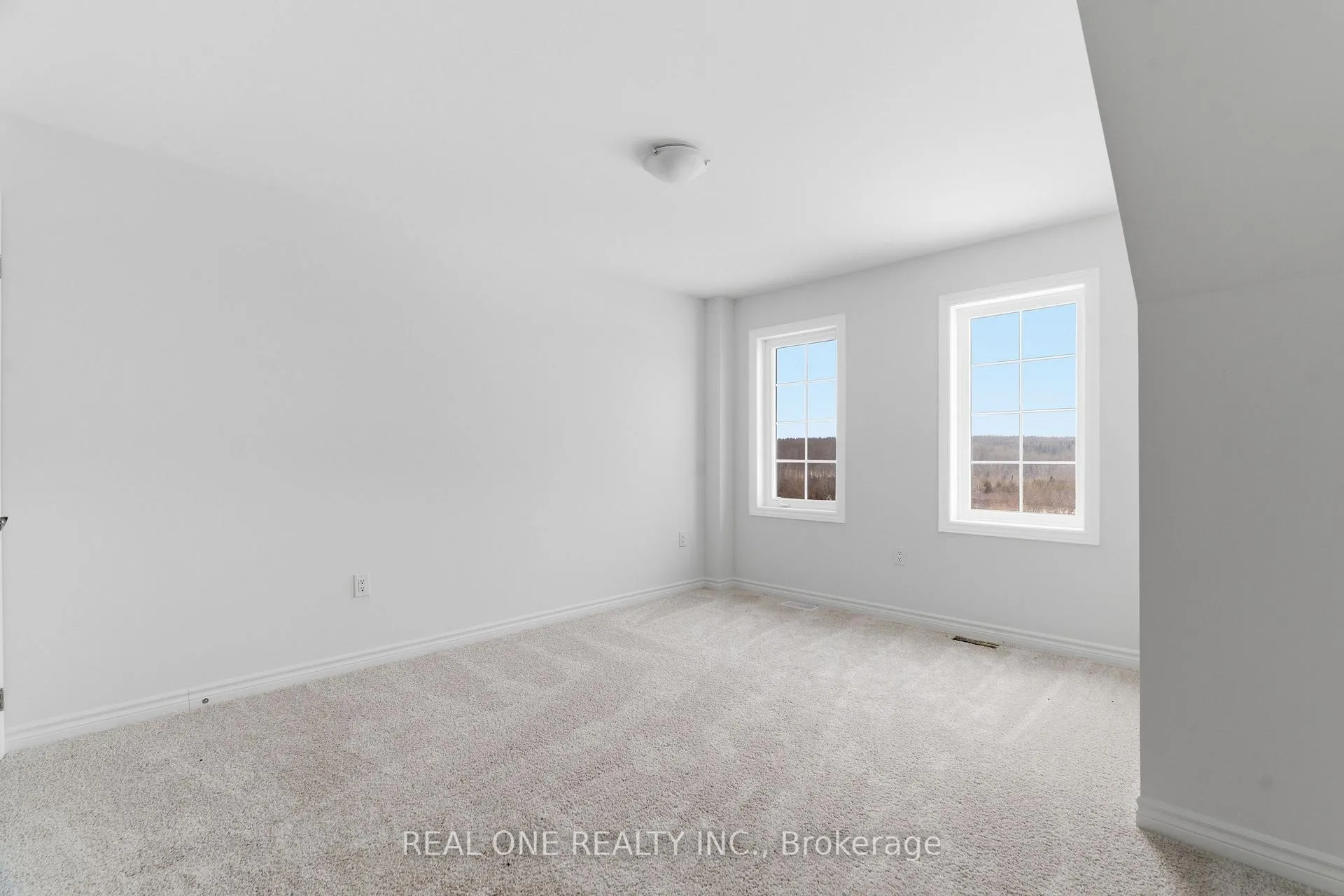 Photo 19 of Unit 33A, 85 Mullin Drive, Guelph, Victoria North — HOMEH