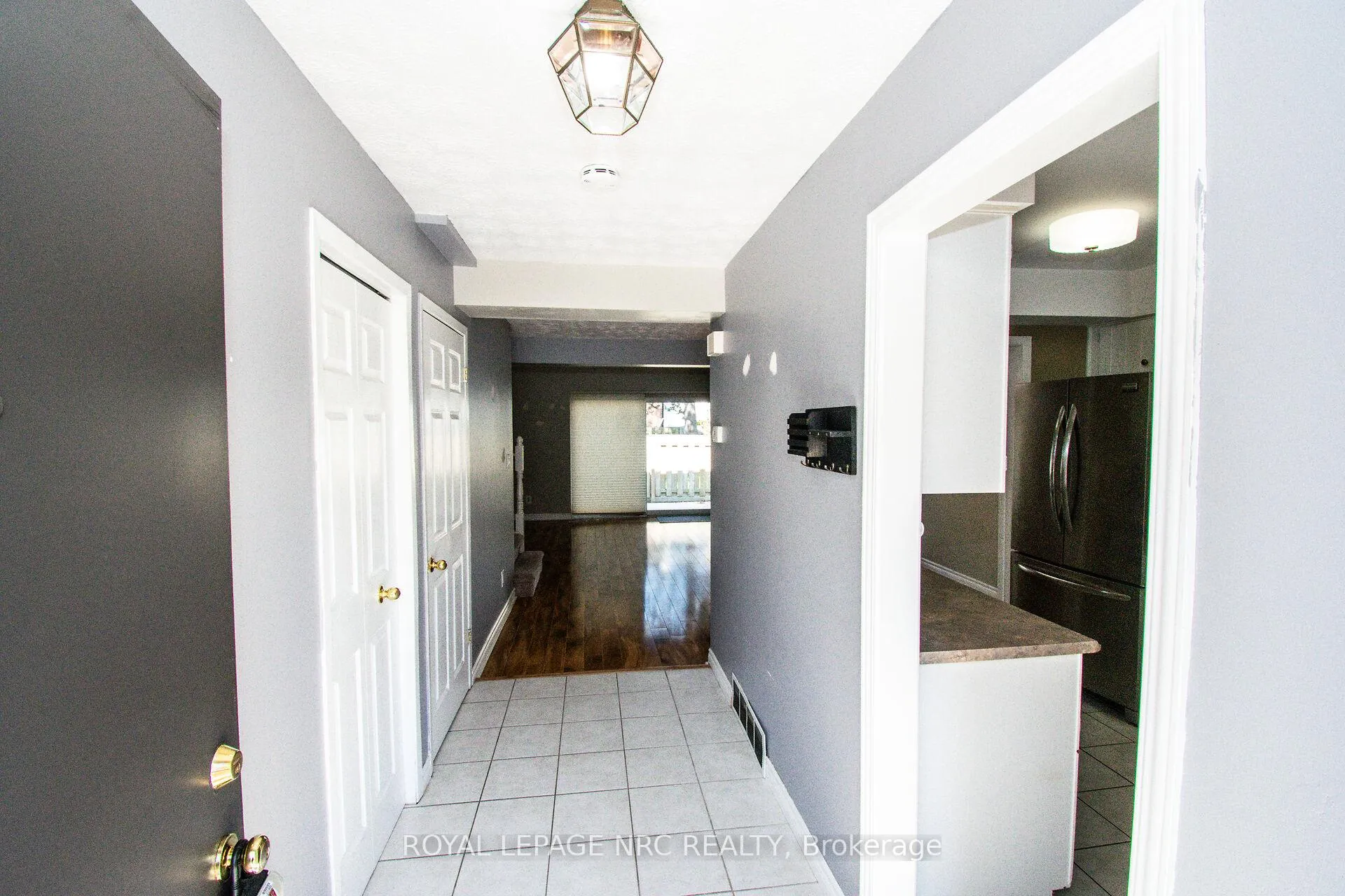 Photo 2 of Unit 106, 77 Linwell Road, St. Catharines, Lakeport — HOMEH