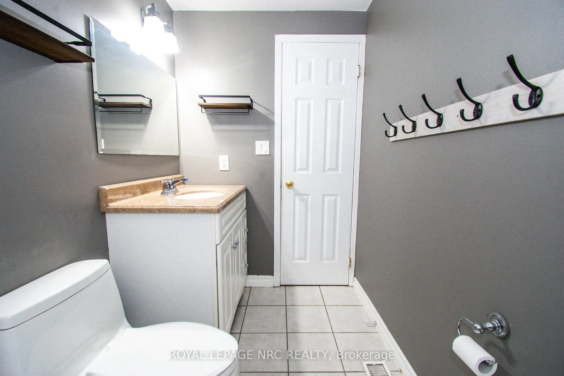 Photo 17 of Unit 106, 77 Linwell Road, St. Catharines, Lakeport — HOMEH