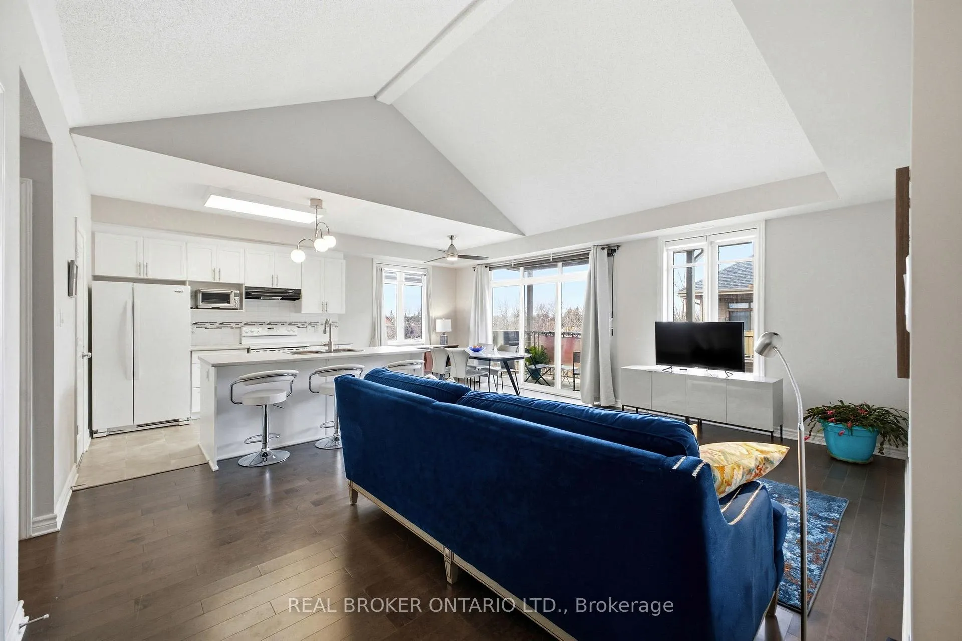 Photo 12 of Unit H, 66 Tipperary Private, Ottawa, Barrhaven - Longfields — HOMEH