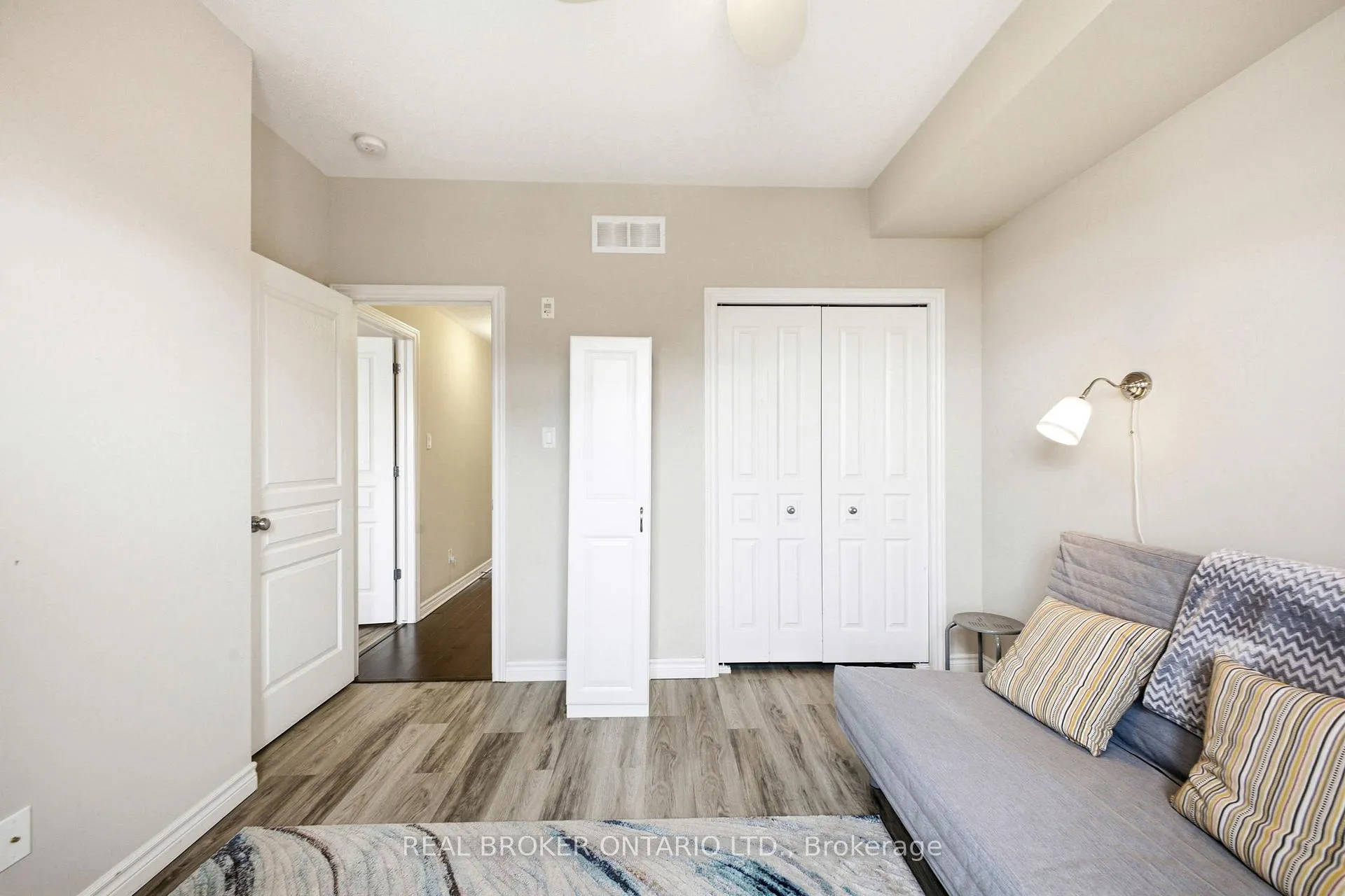Photo 27 of Unit H, 66 Tipperary Private, Ottawa, Barrhaven - Longfields — HOMEH