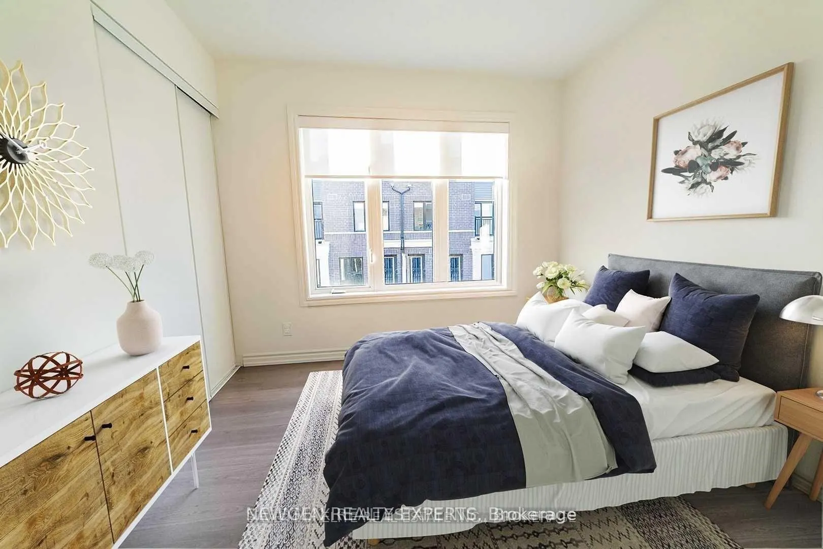 Photo 7 of Unit 8, 120 Longbranch Avenue, Etobicoke, Long Branch — HOMEH