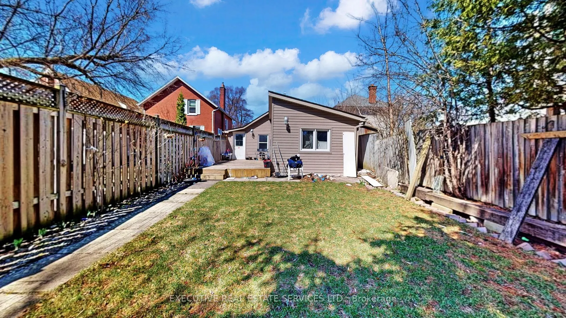 Photo 32 of 89 John Street, Brampton, Downtown Brampton — HOMEH