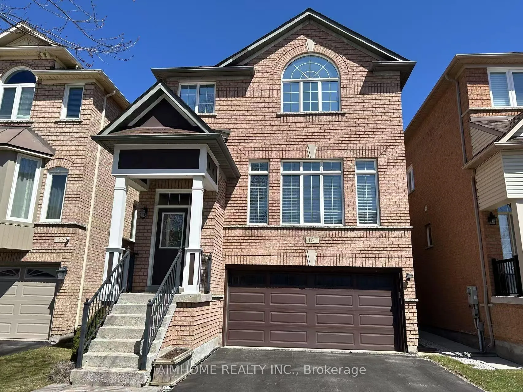 Front of 101 Orchard Hill Boulevard