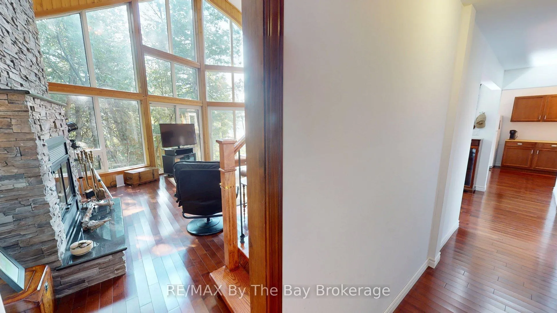 Photo 29 of 49 Methodist, Tay, Victoria Harbour — HOMEH