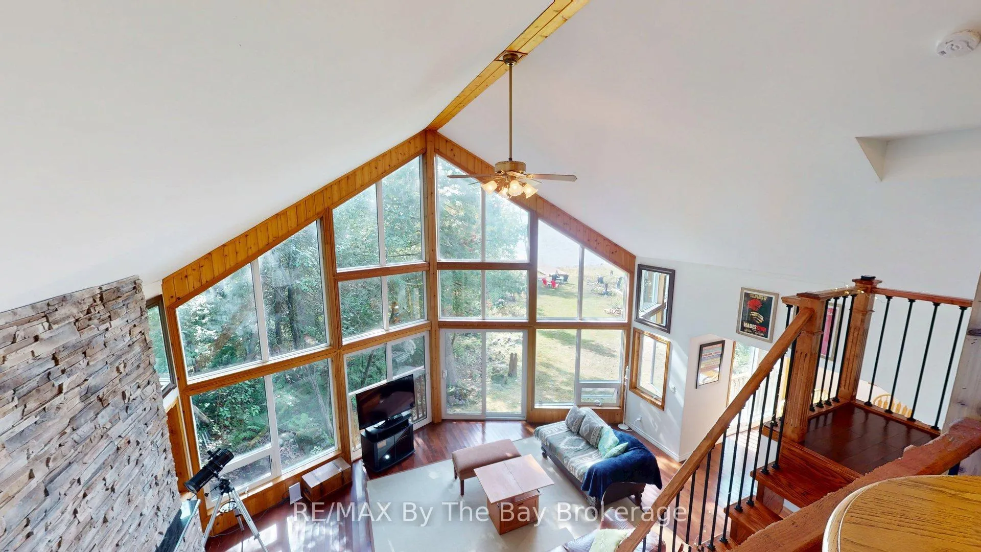 Photo 41 of 49 Methodist, Tay, Victoria Harbour — HOMEH