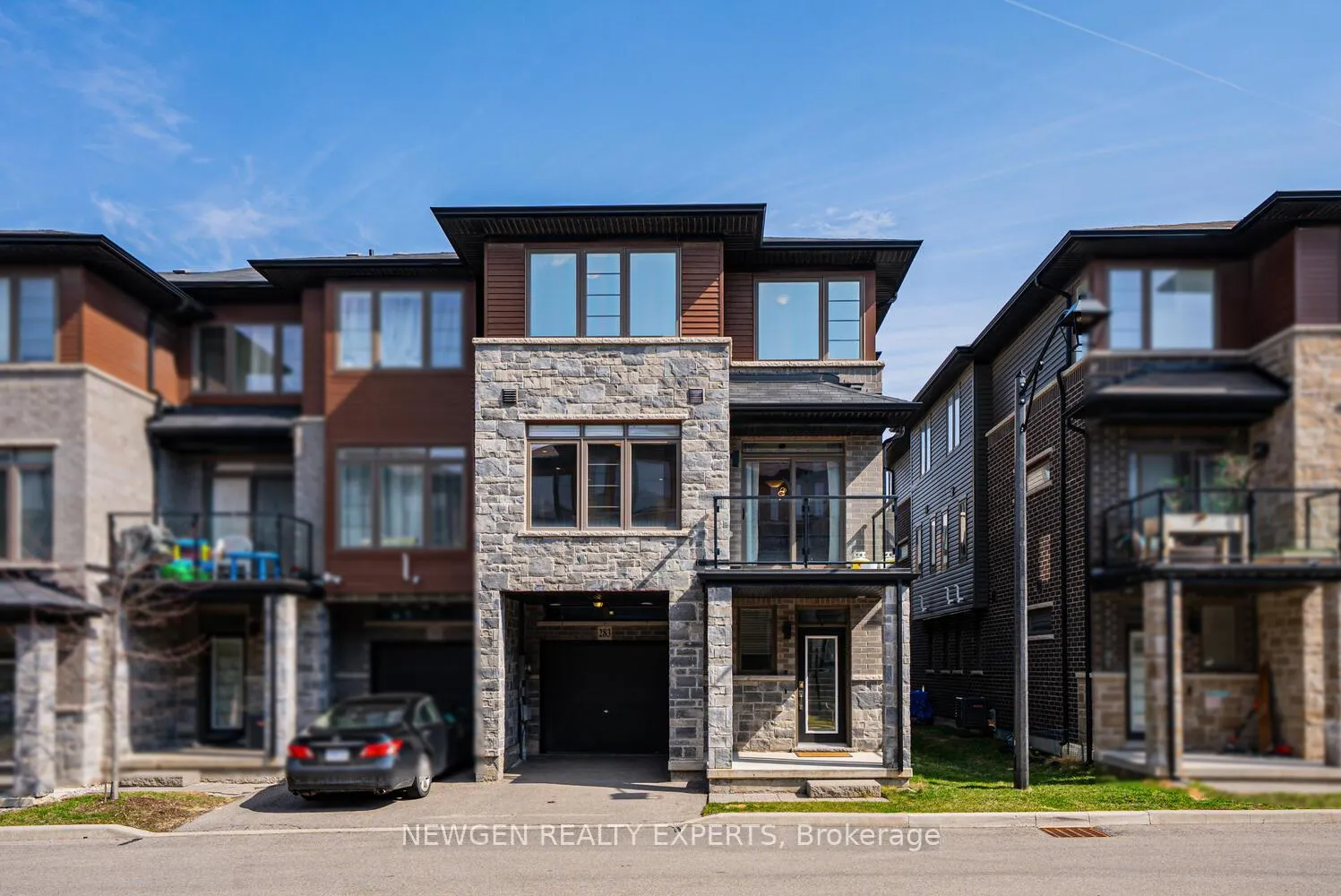 Photo 1 of Unit 283, 30 Times Square Boulevard, Hamilton, Stoney Creek Mountain — HOMEH