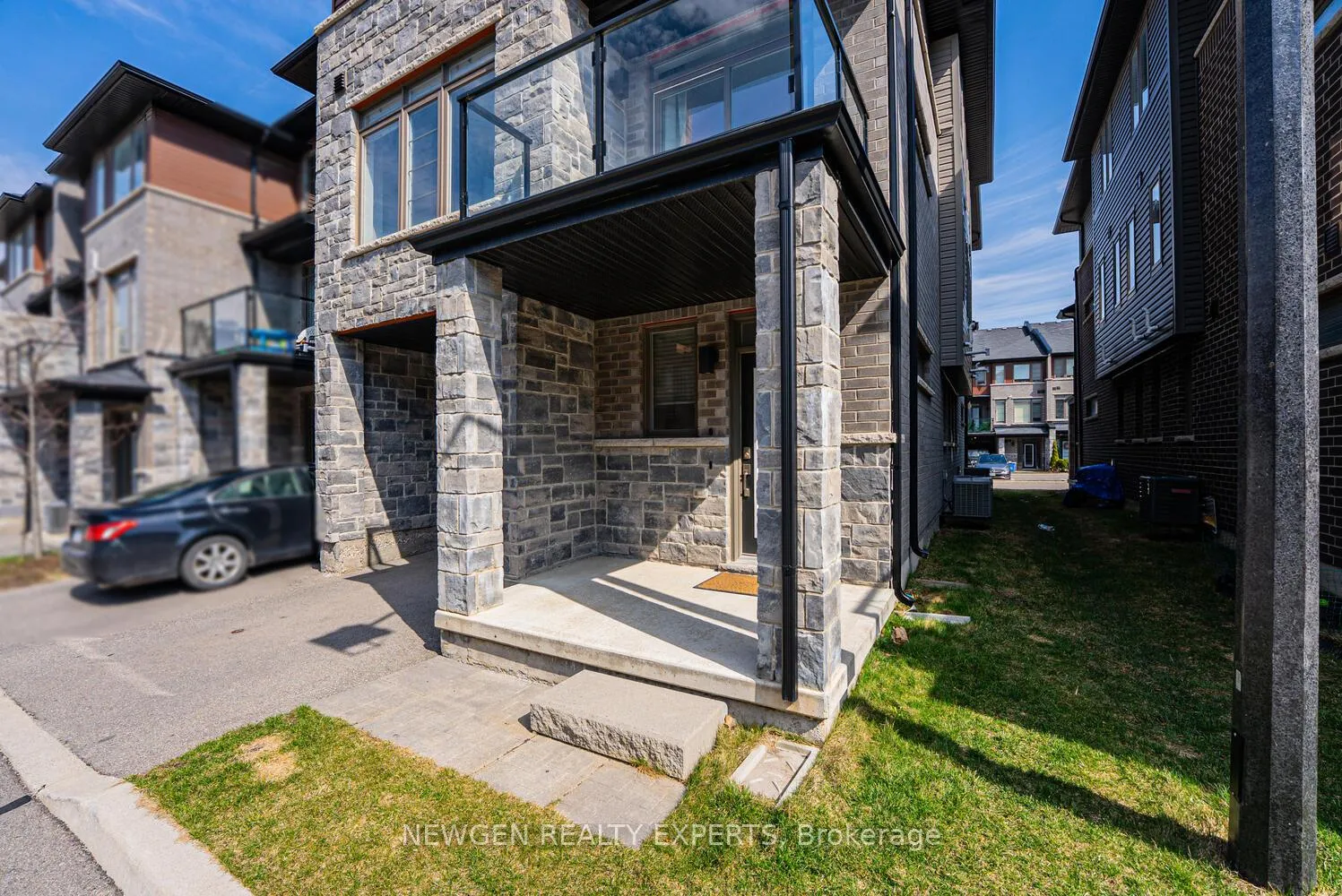 Photo 5 of Unit 283, 30 Times Square Boulevard, Hamilton, Stoney Creek Mountain — HOMEH