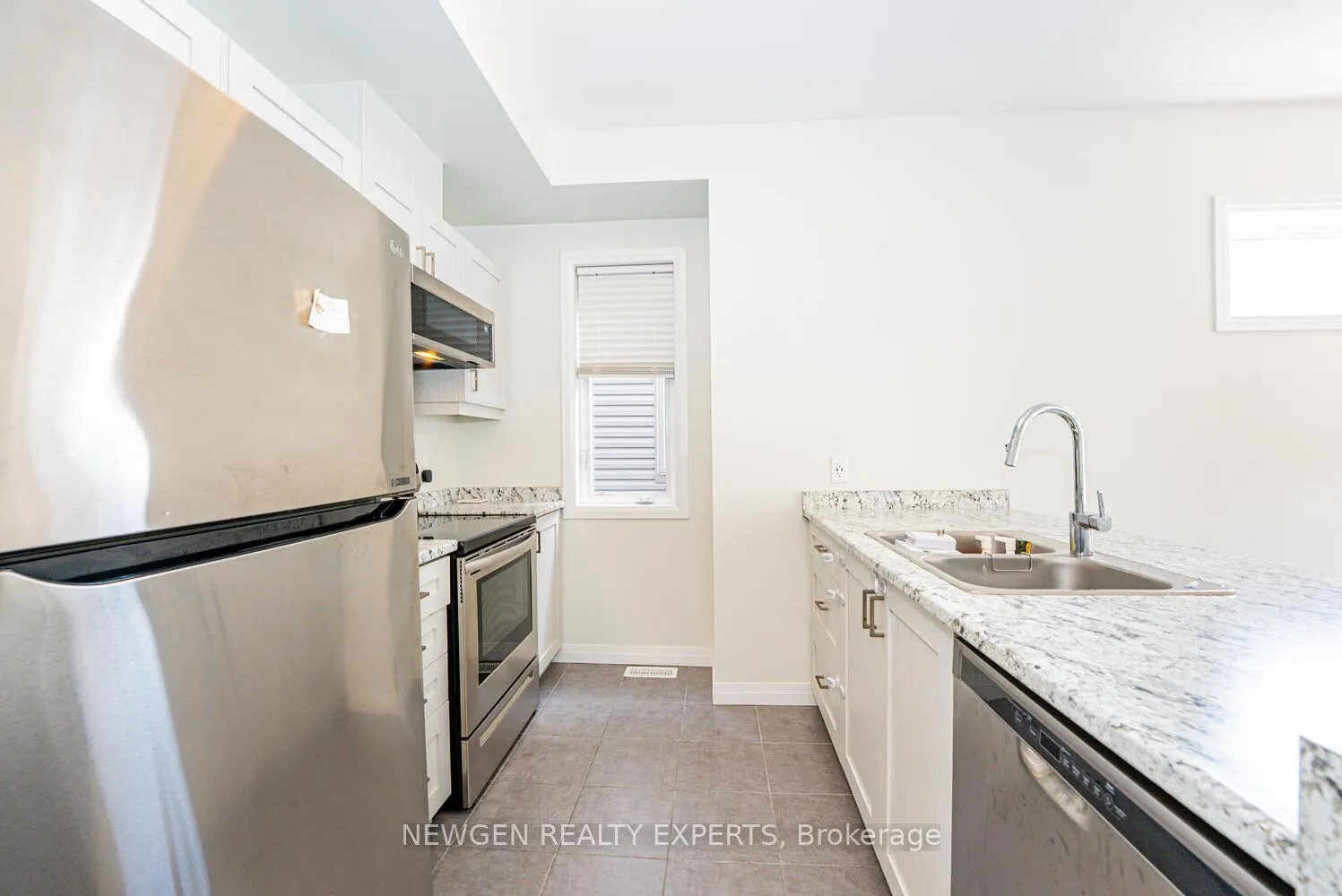Photo 23 of Unit 283, 30 Times Square Boulevard, Hamilton, Stoney Creek Mountain — HOMEH