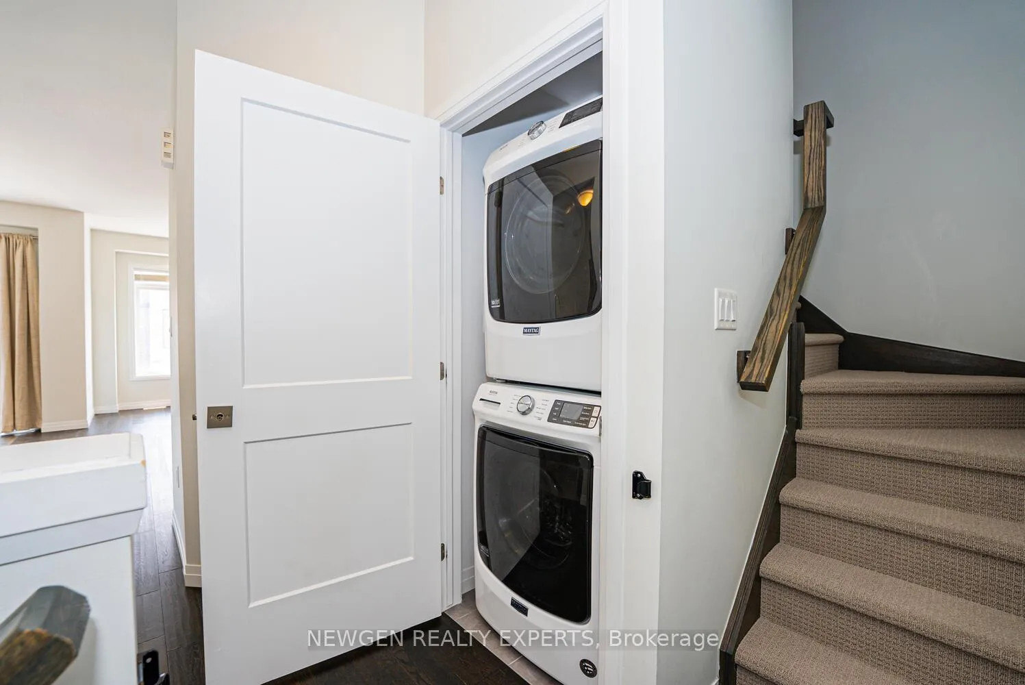 Photo 30 of Unit 283, 30 Times Square Boulevard, Hamilton, Stoney Creek Mountain — HOMEH