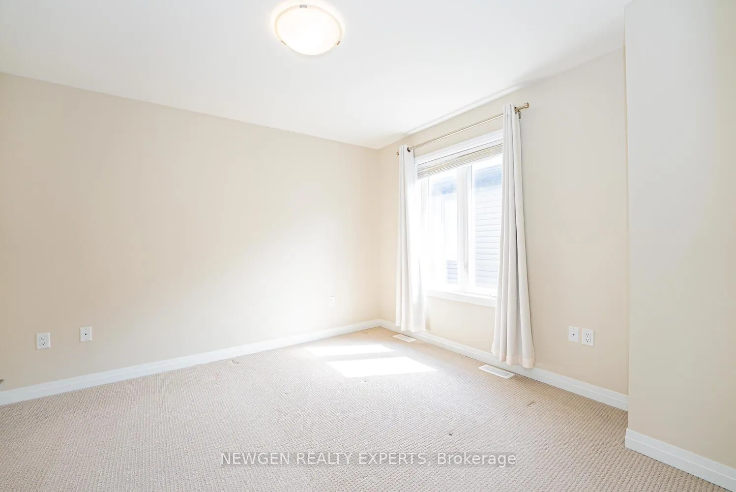 Photo 39 of Unit 283, 30 Times Square Boulevard, Hamilton, Stoney Creek Mountain — HOMEH