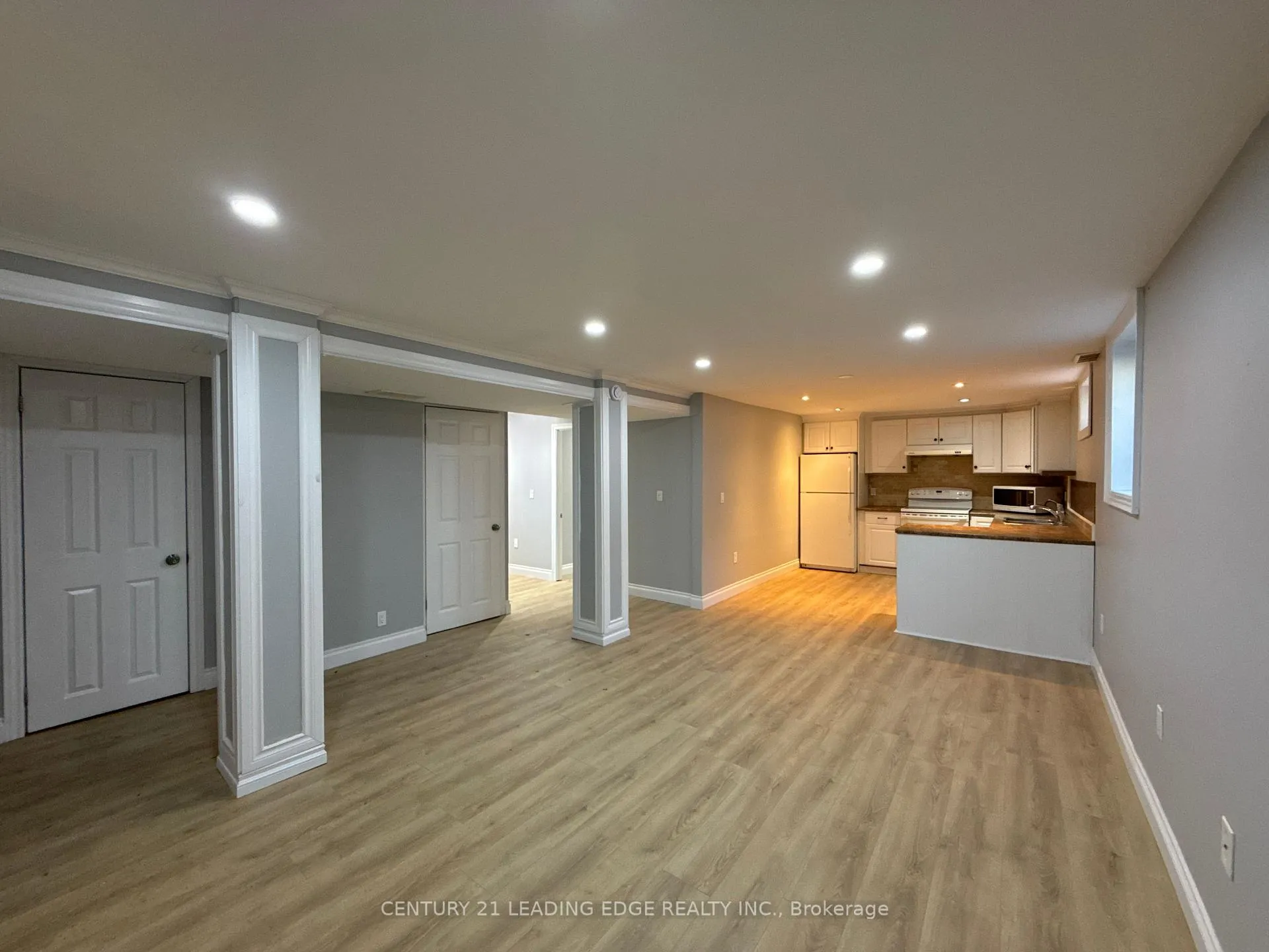 Photo 7 of 303 Wilson Road N, Oshawa, Eastdale — HOMEH