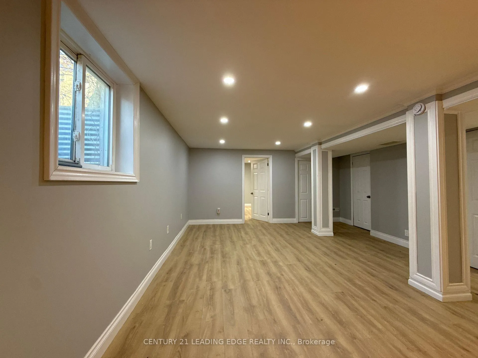 Photo 9 of 303 Wilson Road N, Oshawa, Eastdale — HOMEH
