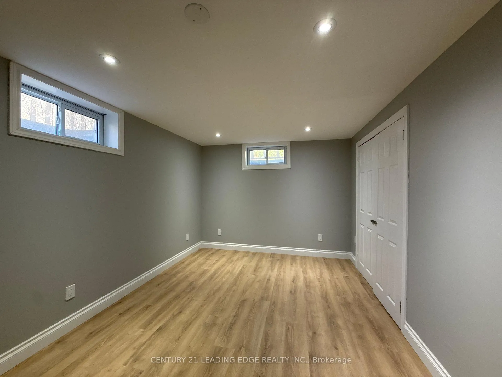 Photo 12 of 303 Wilson Road N, Oshawa, Eastdale — HOMEH