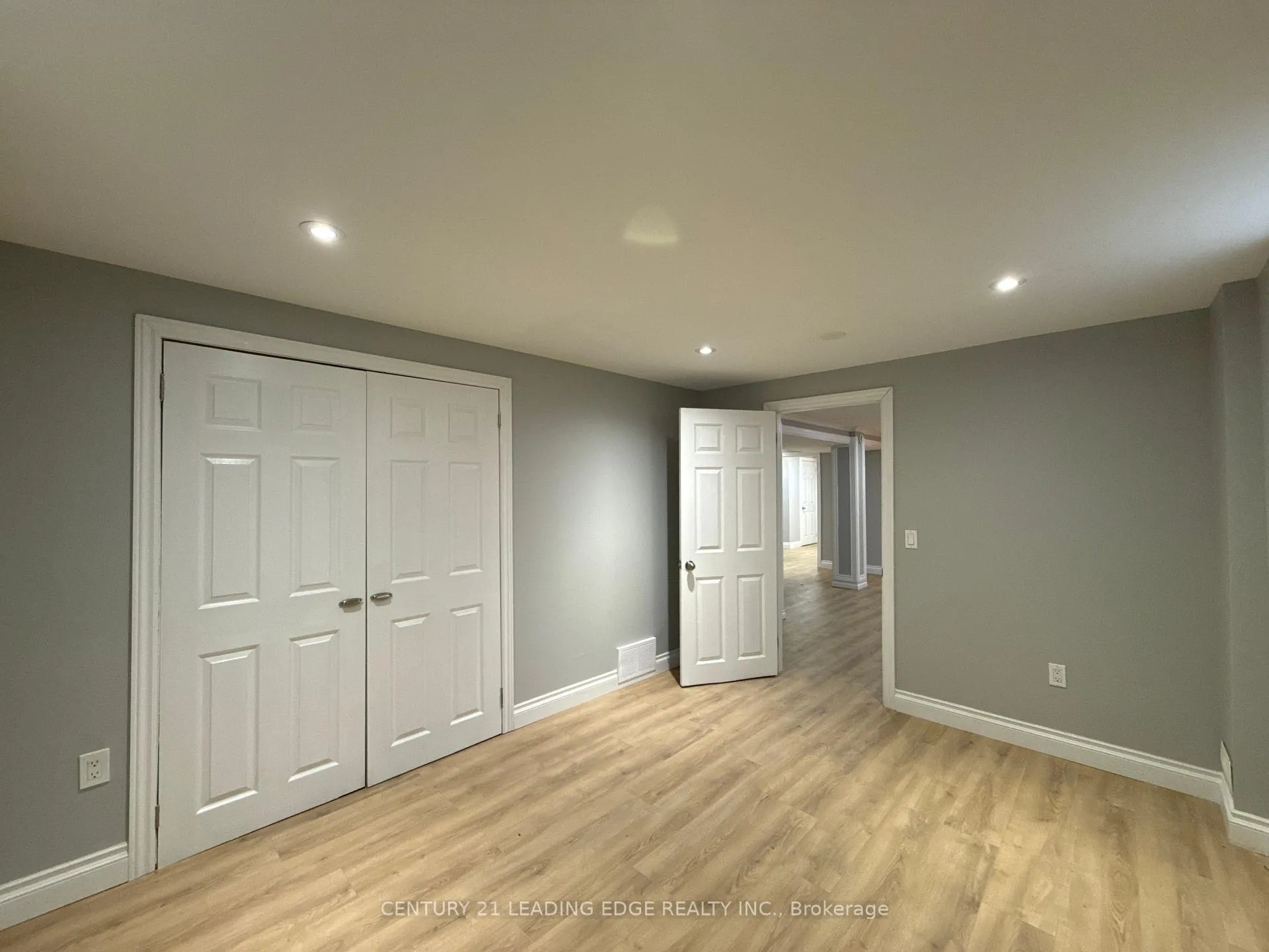 Photo 14 of 303 Wilson Road N, Oshawa, Eastdale — HOMEH