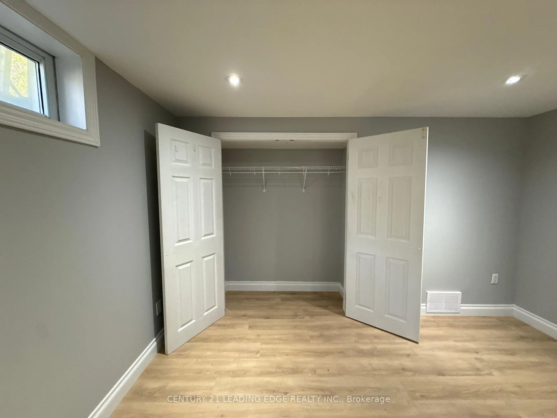 Photo 15 of 303 Wilson Road N, Oshawa, Eastdale — HOMEH