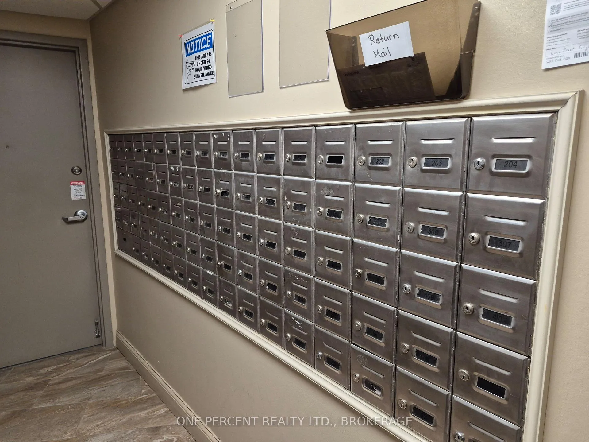 Photo 6 of Unit 204, 17 Eldon Hall Place, Kingston, Central City West — HOMEH