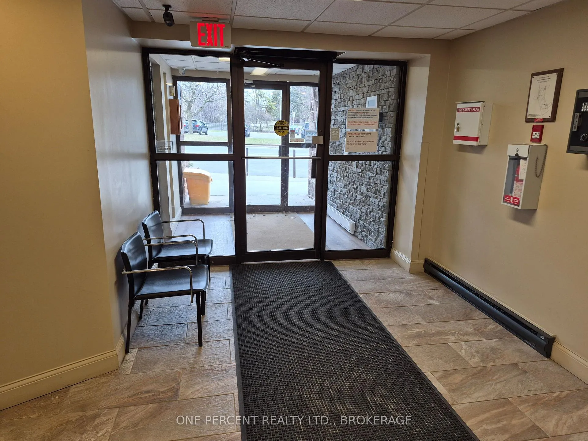 Photo 7 of Unit 204, 17 Eldon Hall Place, Kingston, Central City West — HOMEH