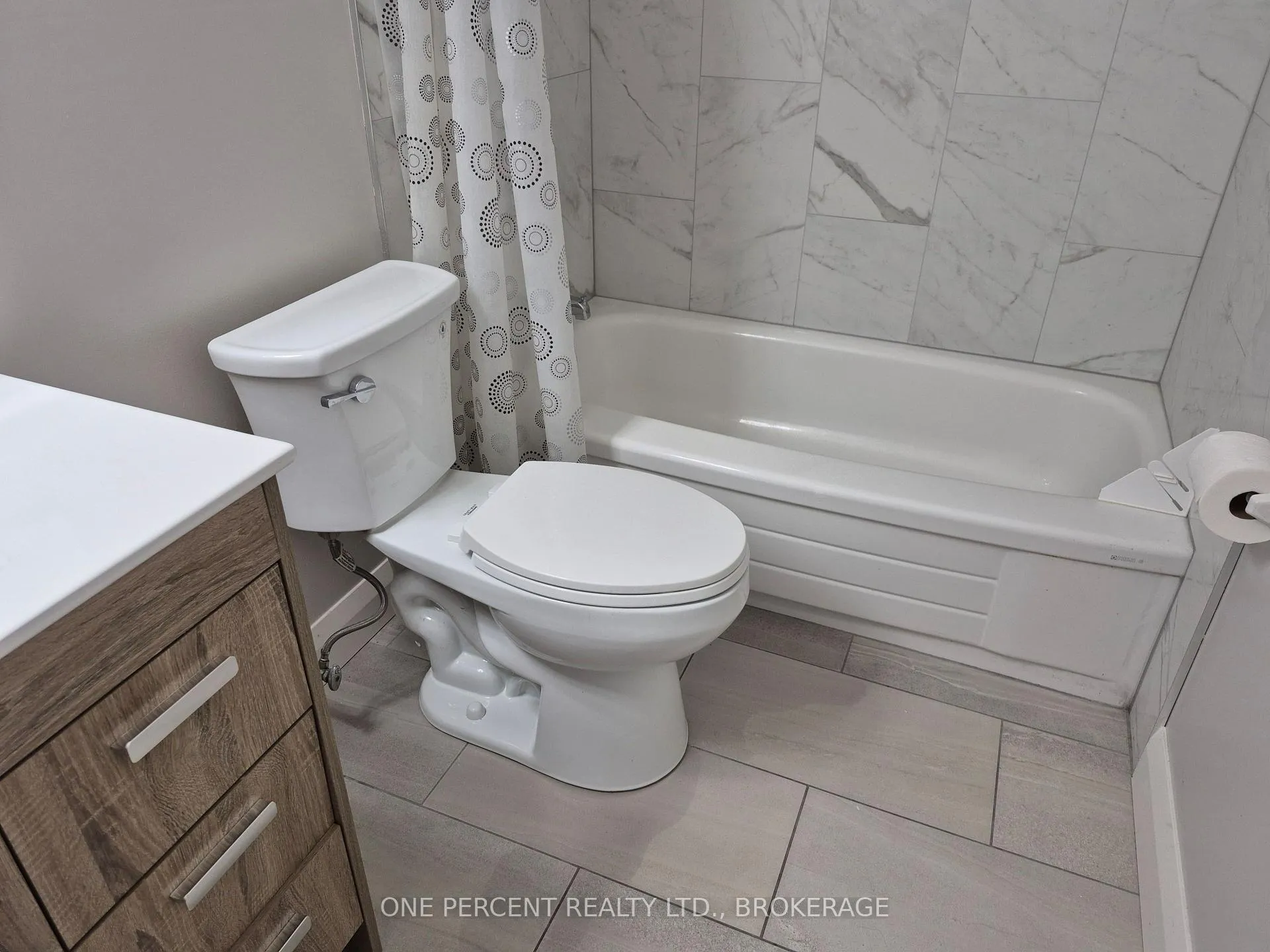 Photo 20 of Unit 204, 17 Eldon Hall Place, Kingston, Central City West — HOMEH