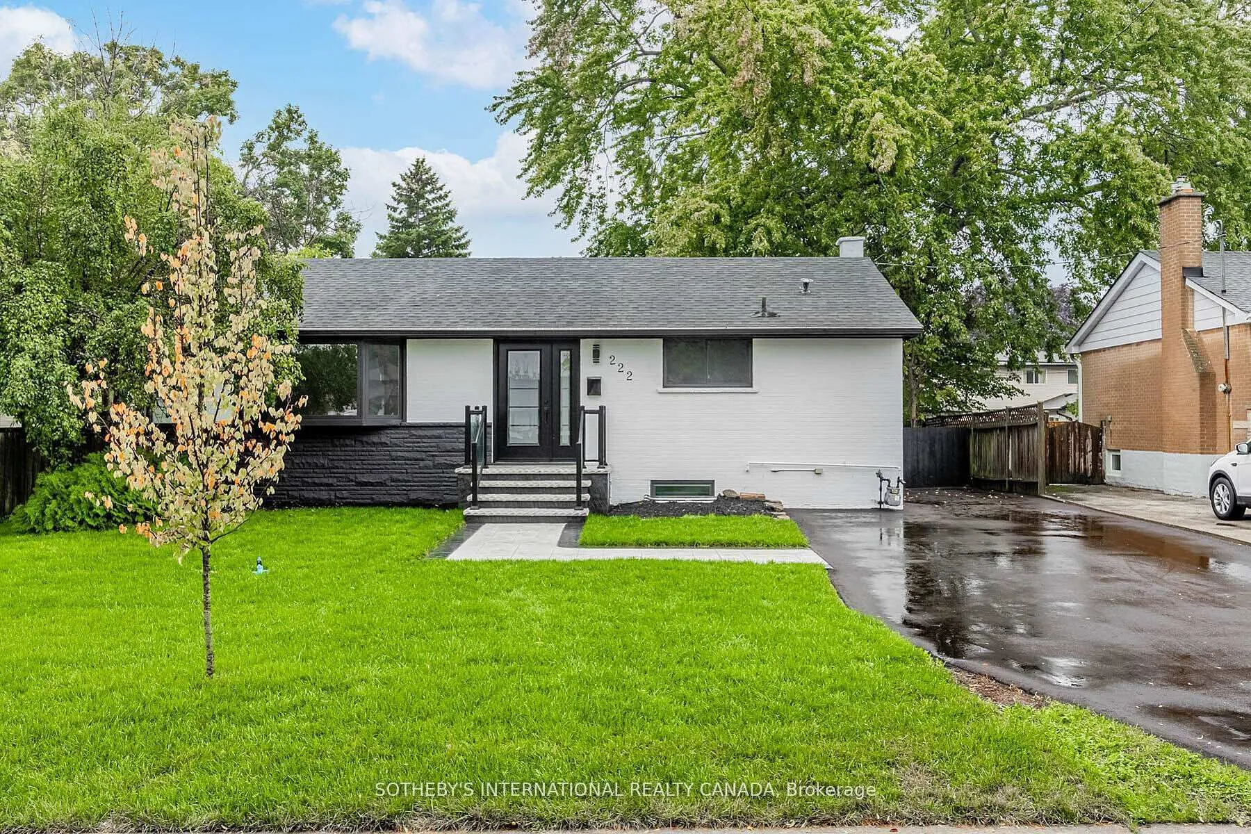 Photo 1 of Unit Upper, 222 Hammersmith Court, Burlington, Appleby — HOMEH