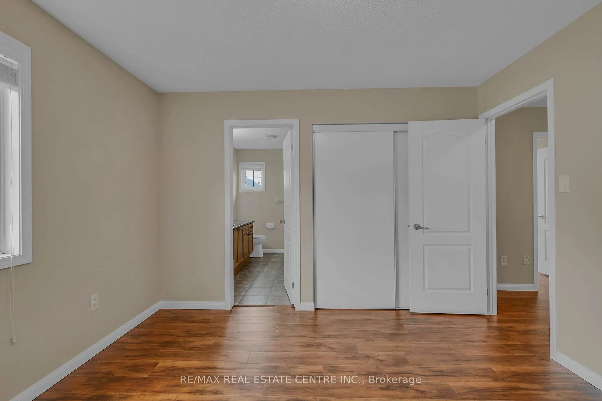Photo 30 of 706 Maddocks Trail, Milton, Coates — HOMEH