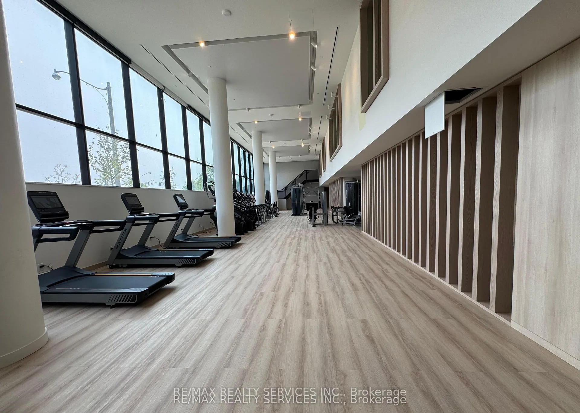 Photo 7 of Unit 432, 1050 Eastern Avenue, Toronto, The Beaches — HOMEH