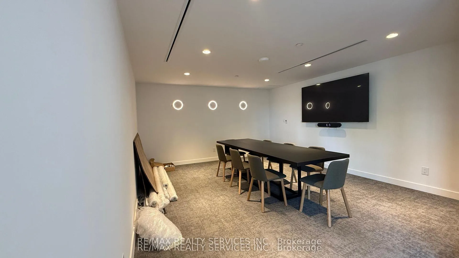 Photo 8 of Unit 432, 1050 Eastern Avenue, Toronto, The Beaches — HOMEH