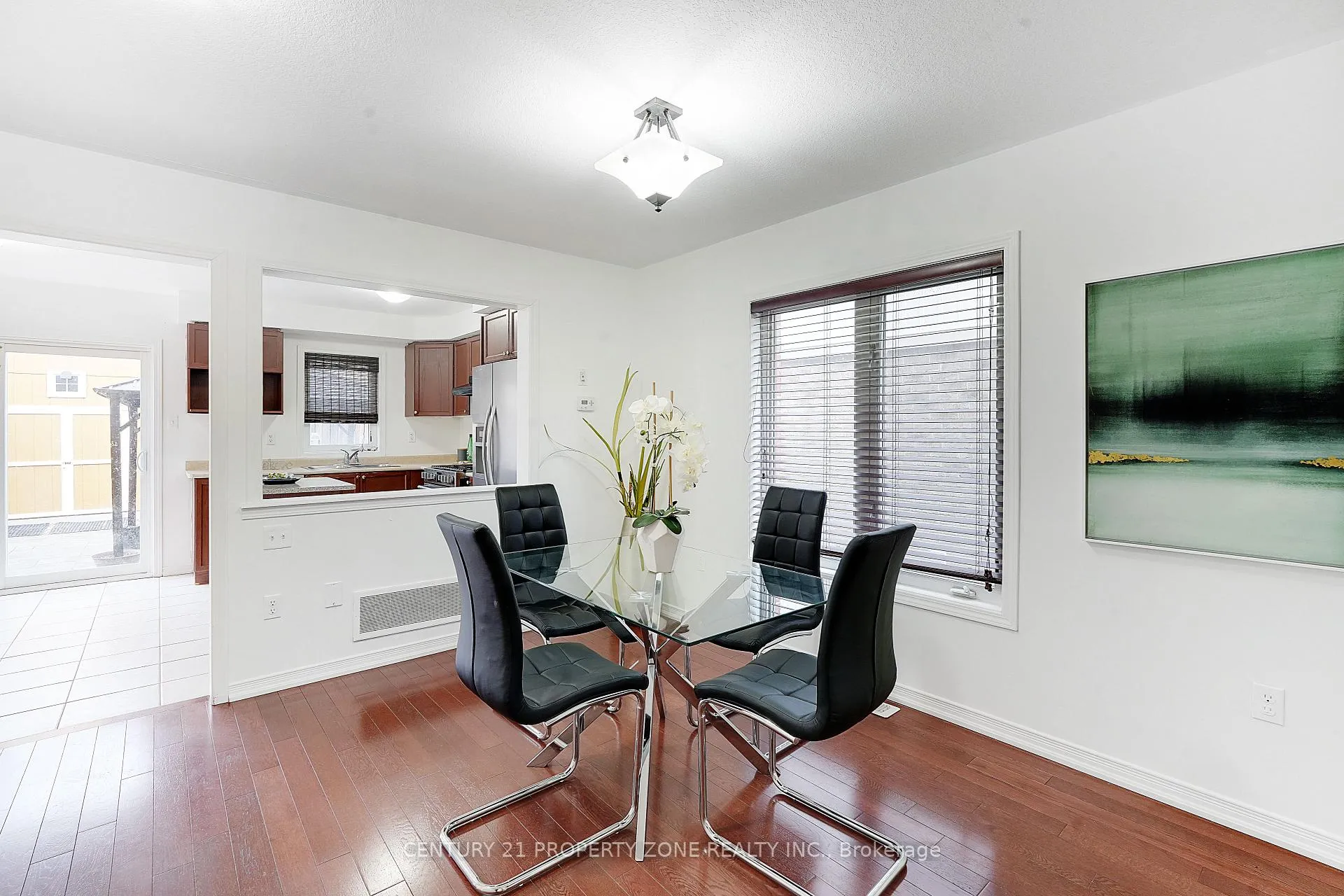 Photo 8 of 36 Cleghorn Drive, Hamilton, Binbrook — HOMEH