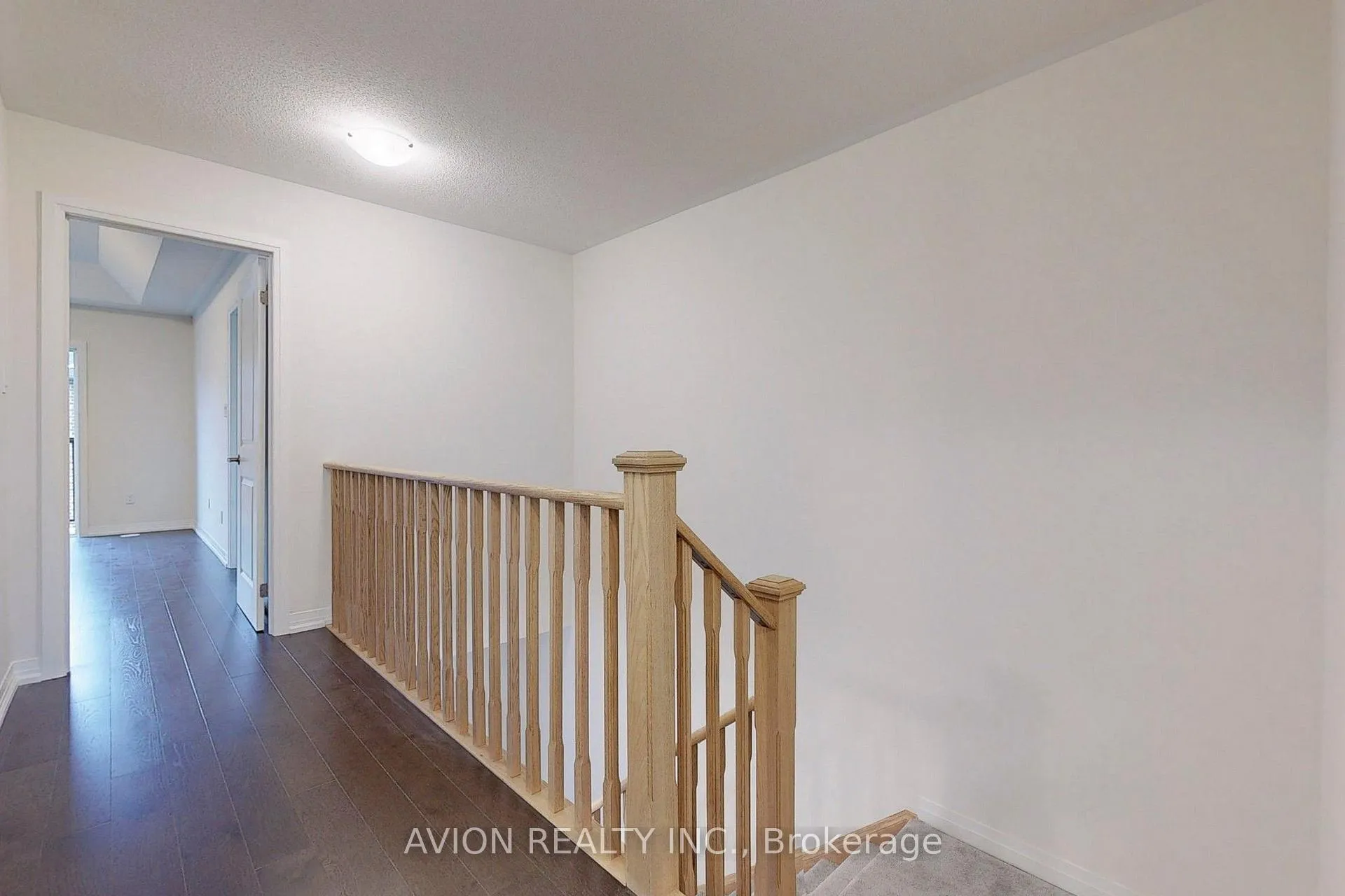Photo 16 of 9 Sissons Way, Markham, Box Grove — HOMEH