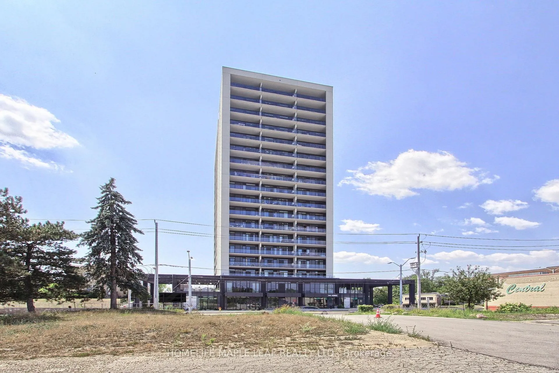 Front of Unit 103, 741 King Street W