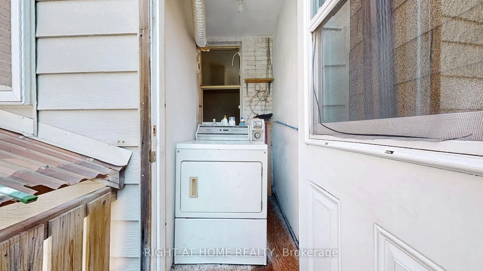 Photo 15 of Unit Main, 66 Gladstone Avenue, Toronto, Little Portugal — HOMEH