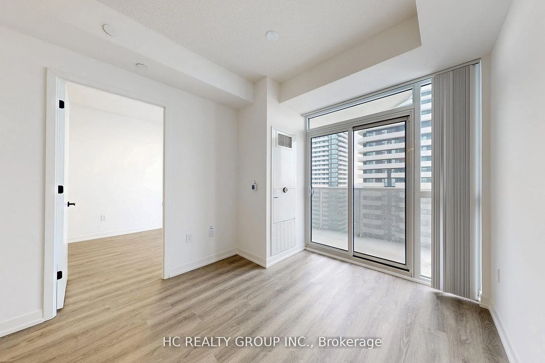 Photo 7 of Unit 3101, 8 Interchange Way, Vaughan, Vaughan Corporate Centre — HOMEH