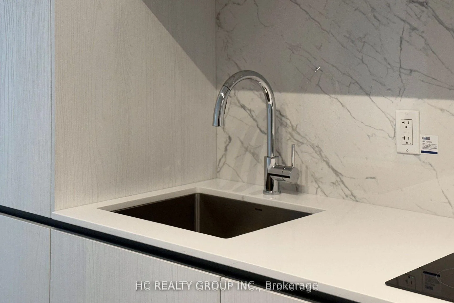 Photo 9 of Unit 3101, 8 Interchange Way, Vaughan, Vaughan Corporate Centre — HOMEH