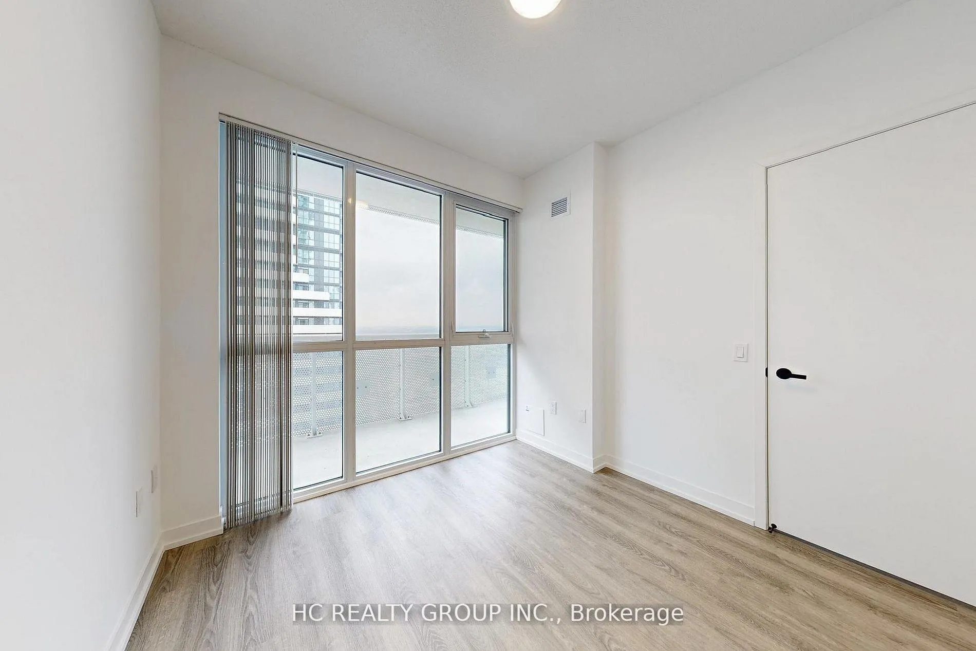 Photo 12 of Unit 3101, 8 Interchange Way, Vaughan, Vaughan Corporate Centre — HOMEH