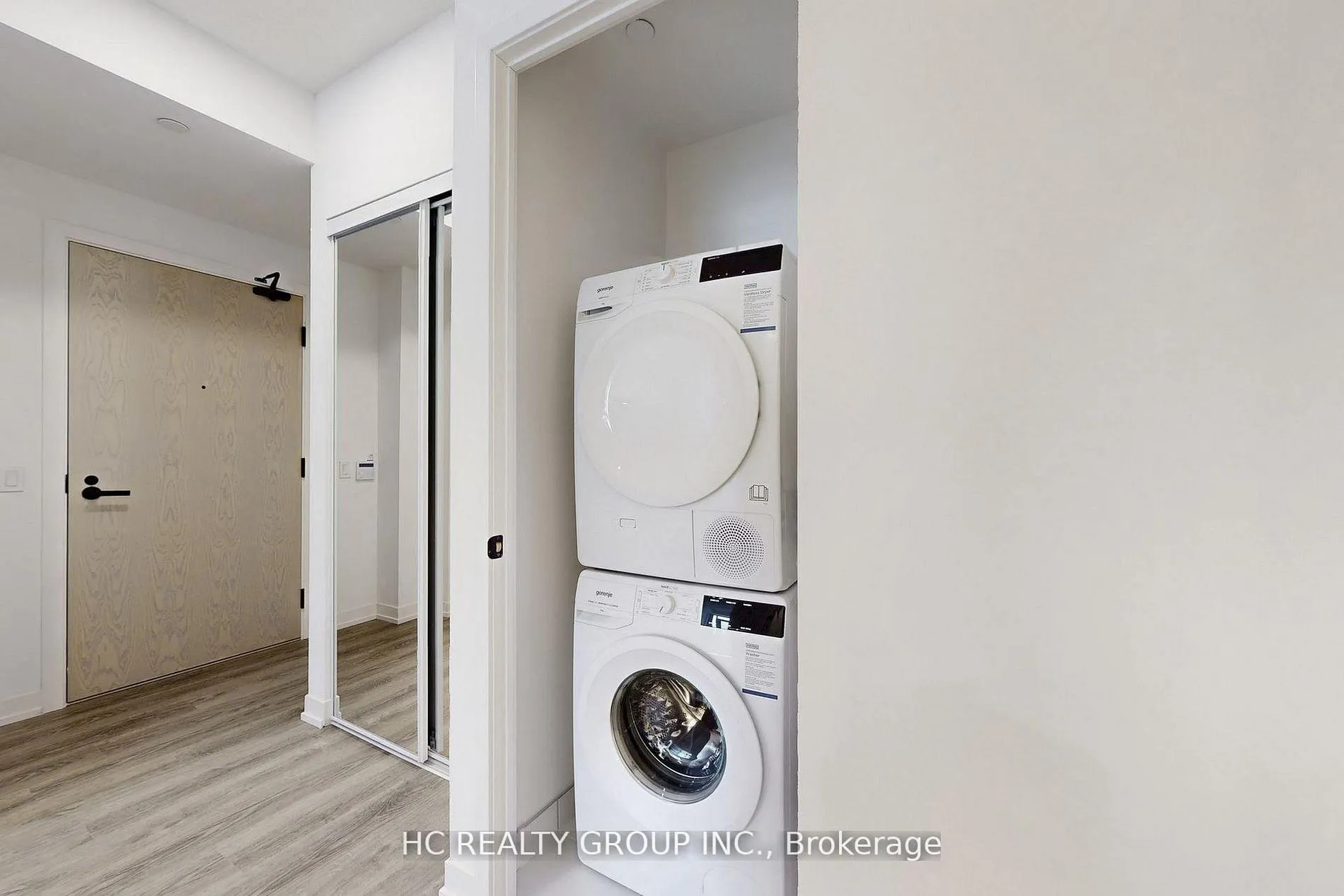 Photo 17 of Unit 3101, 8 Interchange Way, Vaughan, Vaughan Corporate Centre — HOMEH