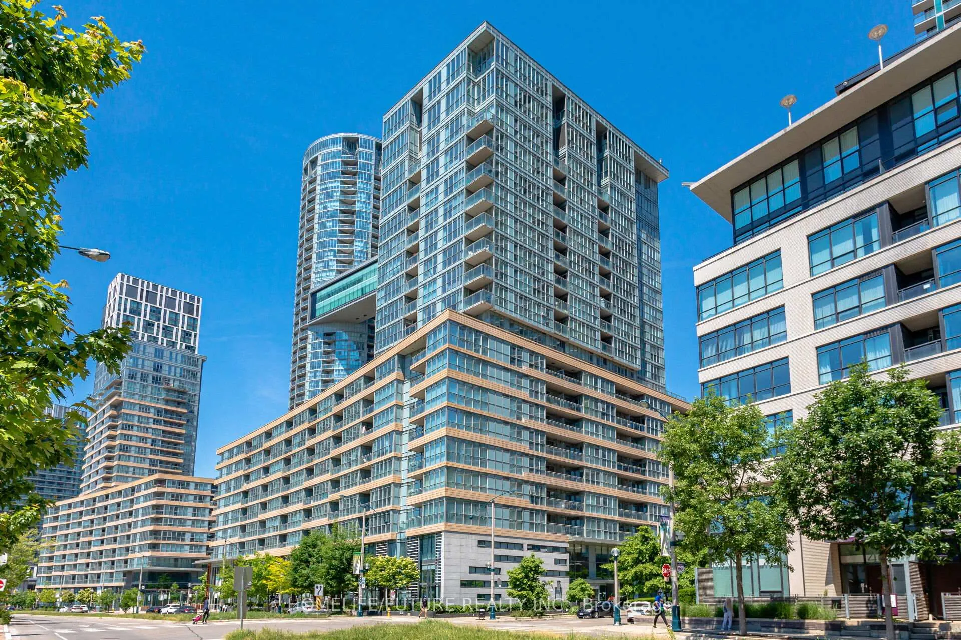 Photo 1 of Unit 649, 10 Capreol Court, Toronto, Waterfront Communities — HOMEH