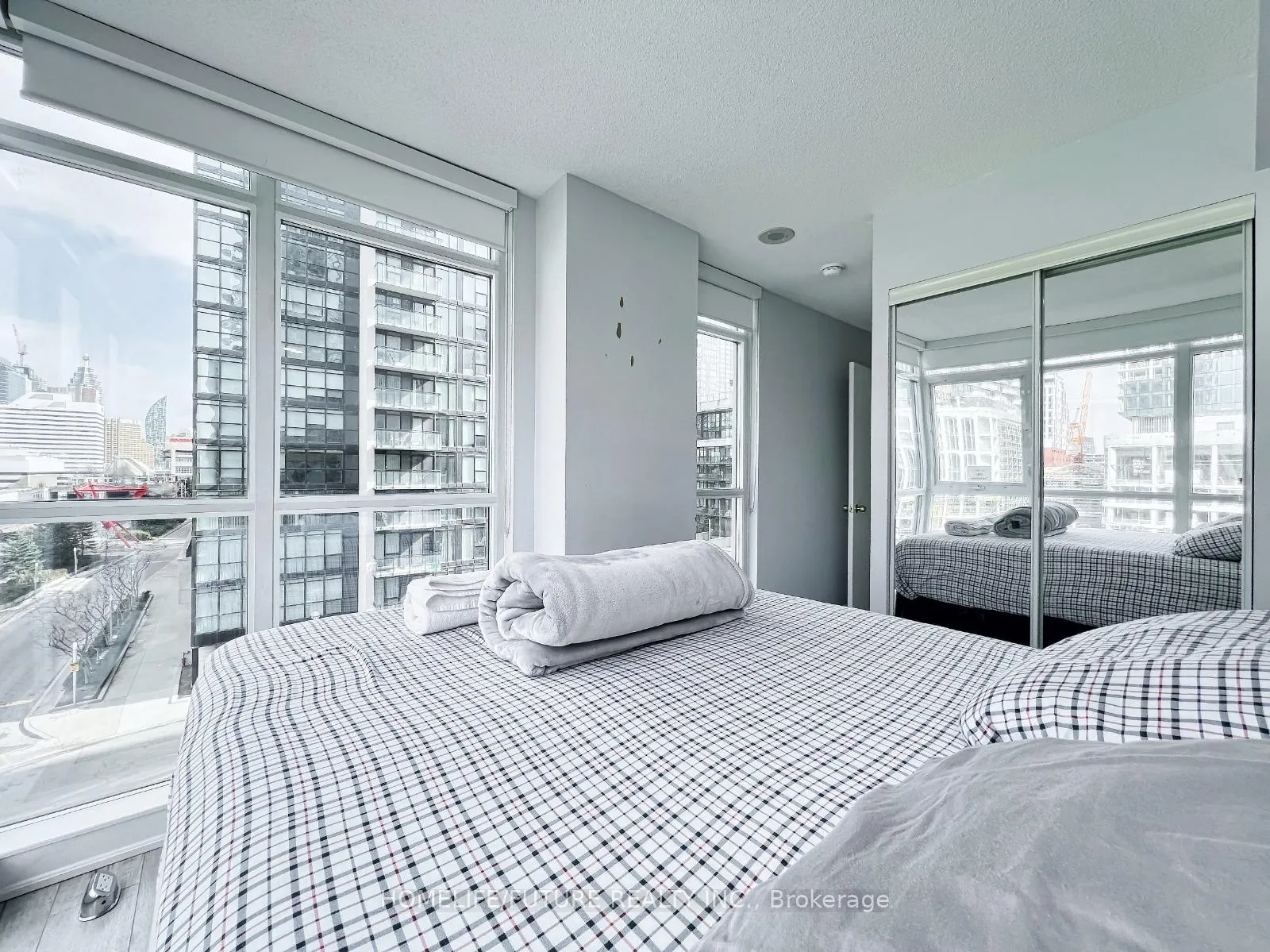 Photo 12 of Unit 649, 10 Capreol Court, Toronto, Waterfront Communities — HOMEH