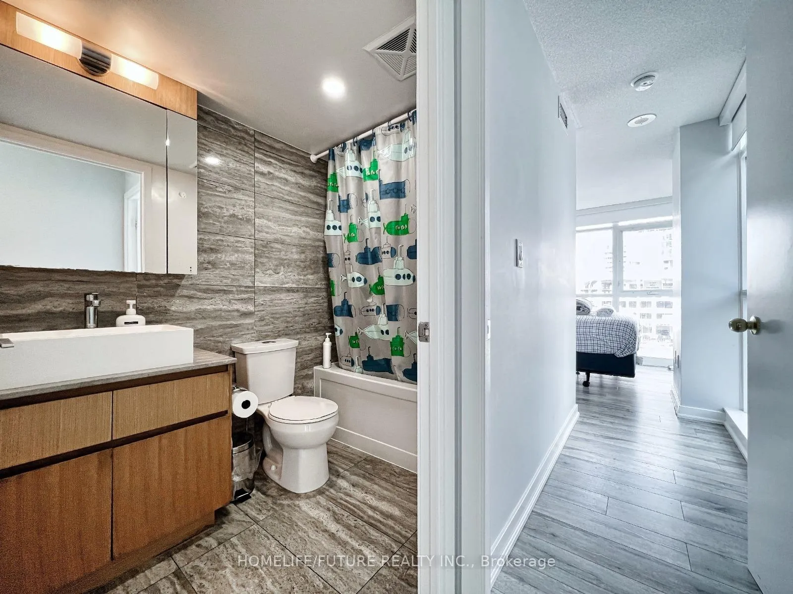 Photo 13 of Unit 649, 10 Capreol Court, Toronto, Waterfront Communities — HOMEH