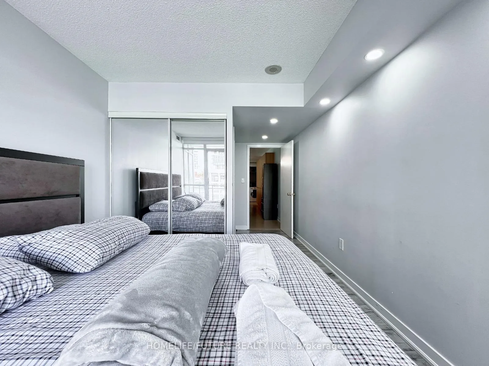 Photo 18 of Unit 649, 10 Capreol Court, Toronto, Waterfront Communities — HOMEH