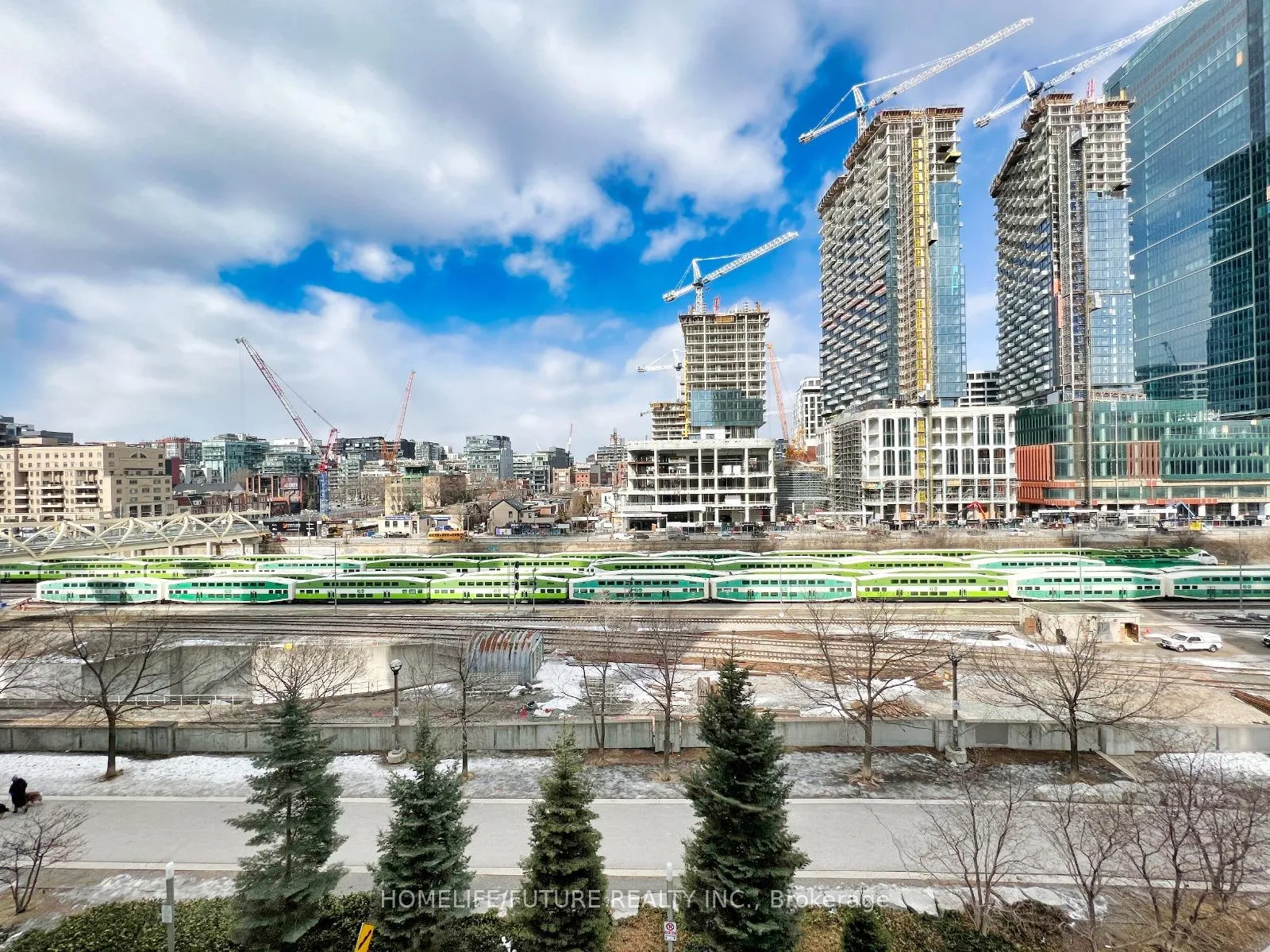 Photo 24 of Unit 649, 10 Capreol Court, Toronto, Waterfront Communities — HOMEH