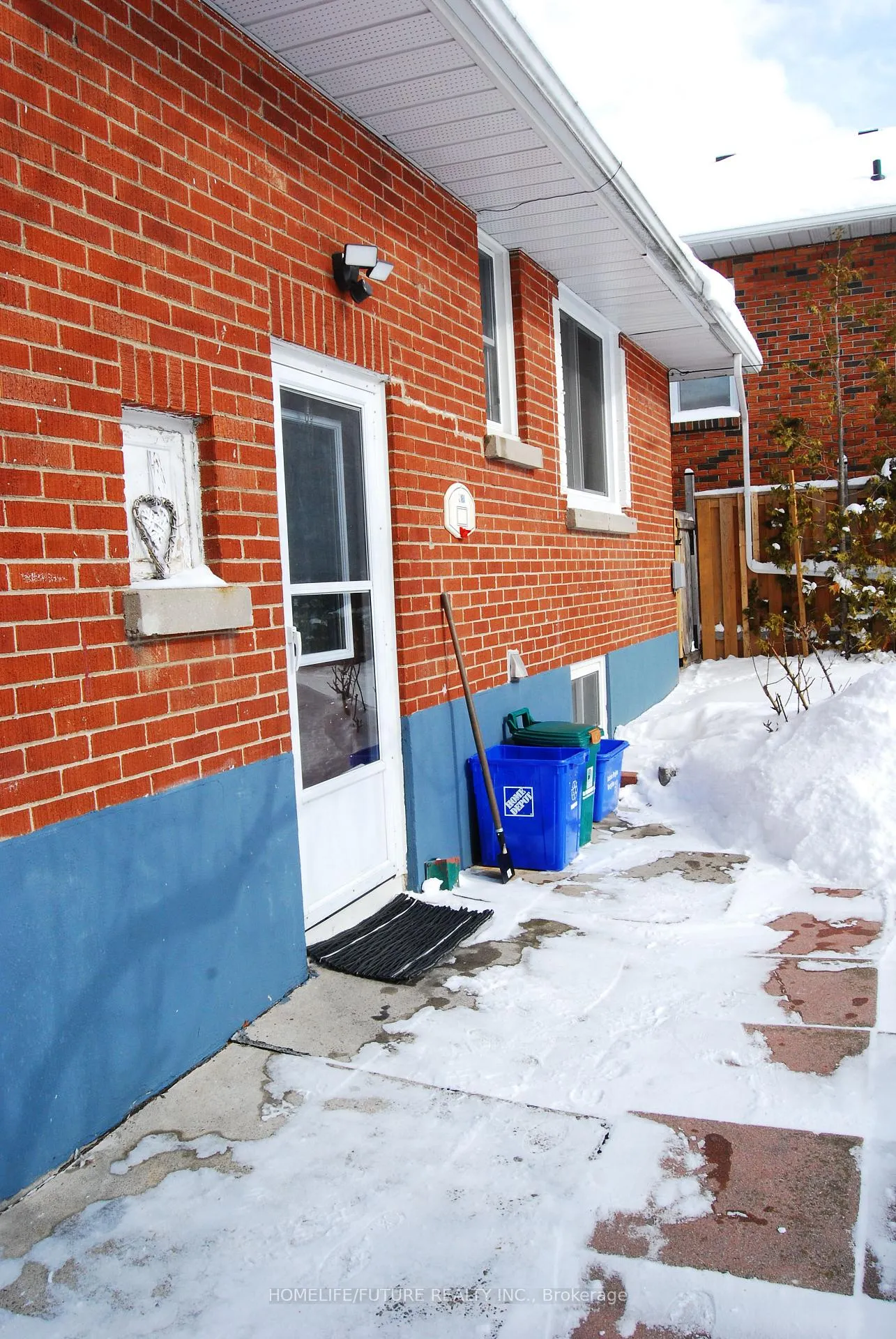Photo 1 of Unit Bsmt, 593 Ridgeway Avenue, Oshawa, McLaughlin — HOMEH