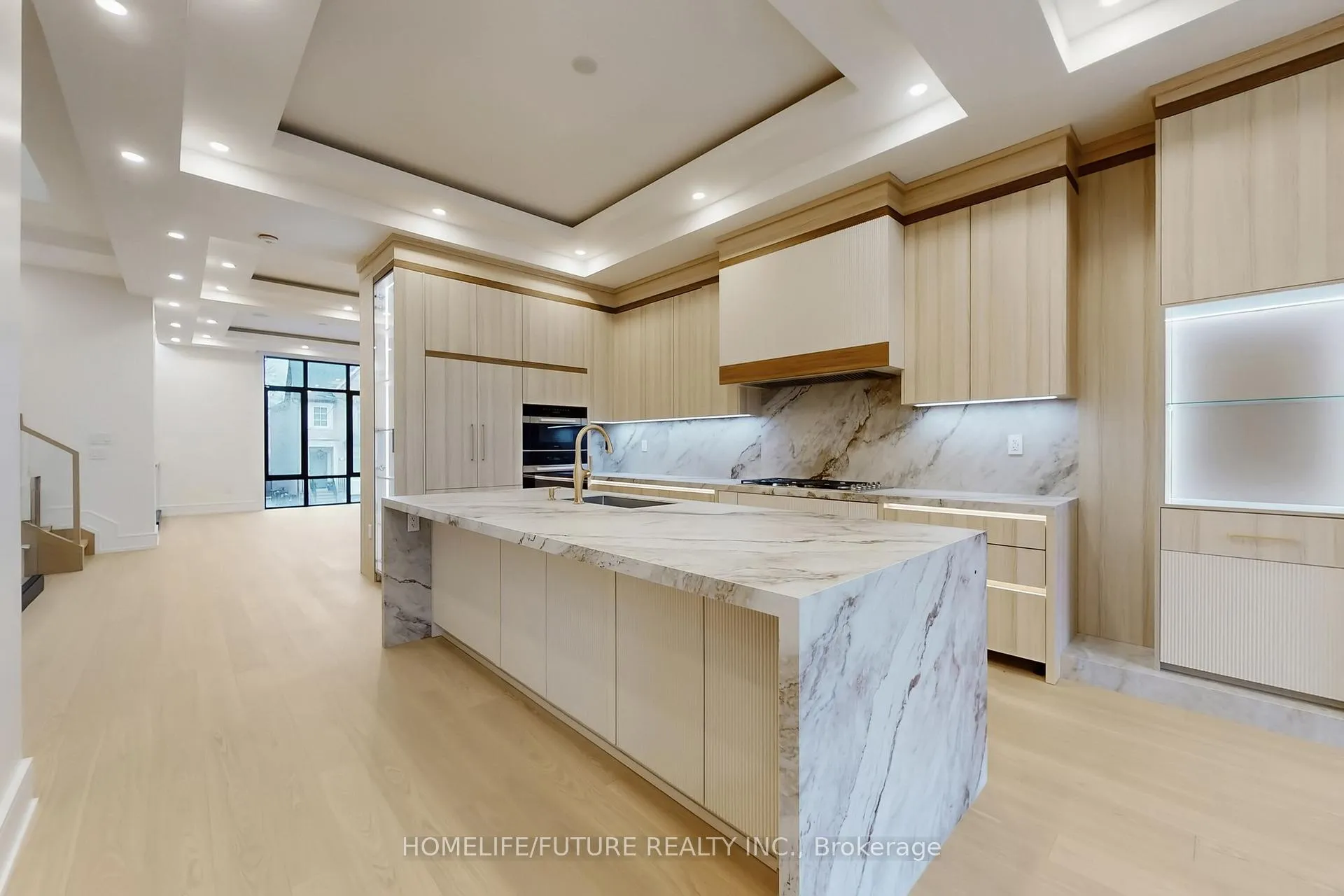 Photo 5 of 374 Elm Road, Toronto, Lawrence Park North — HOMEH