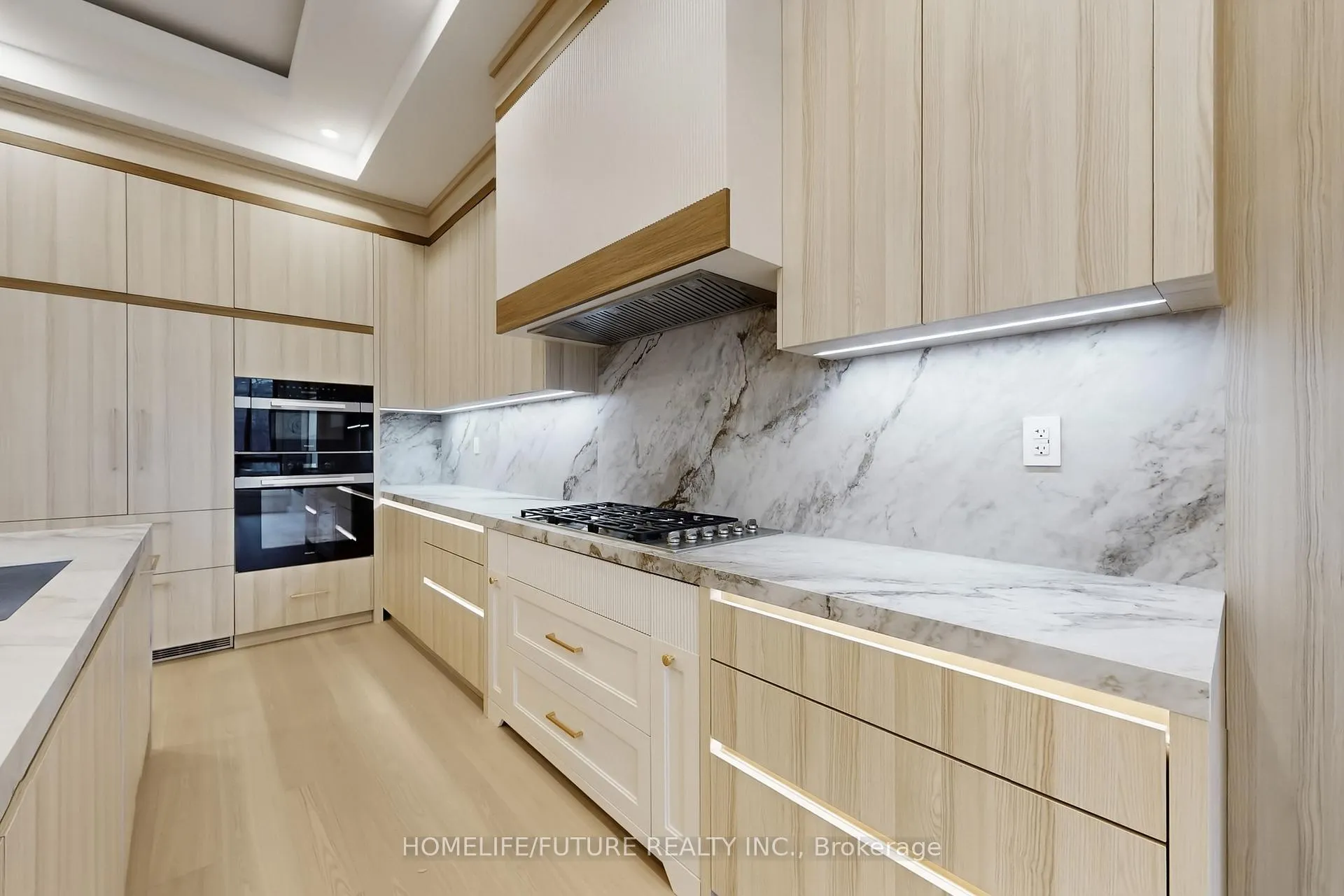 Photo 9 of 374 Elm Road, Toronto, Lawrence Park North — HOMEH