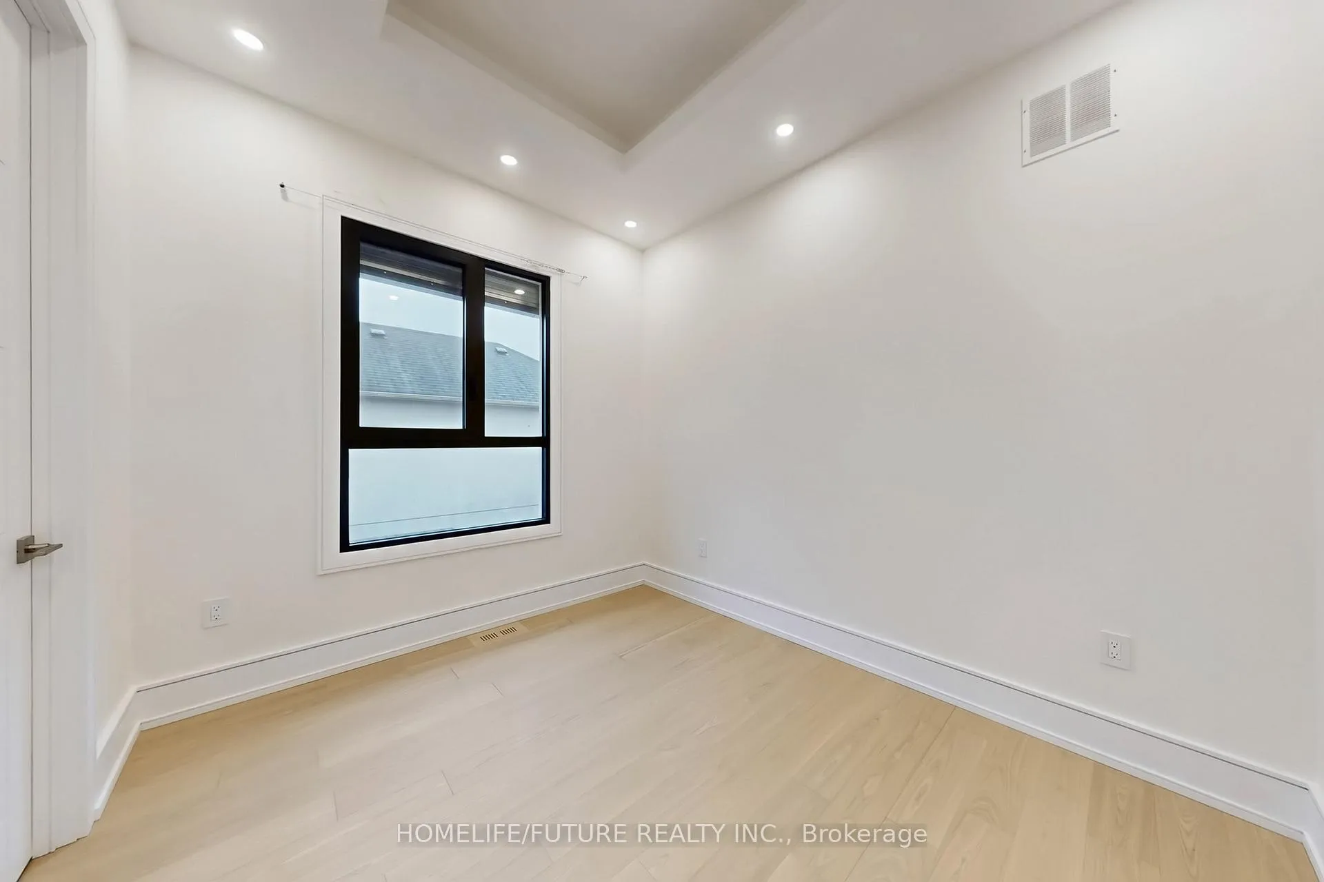 Photo 22 of 374 Elm Road, Toronto, Lawrence Park North — HOMEH