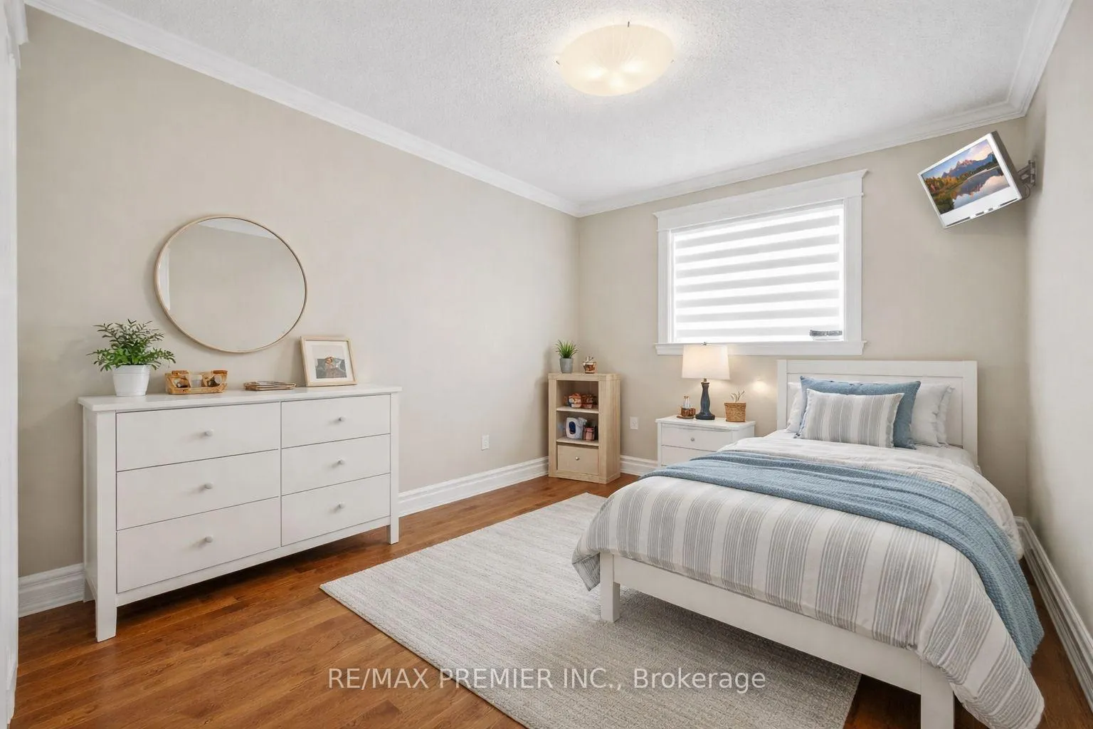 Photo 24 of 140 Ferdinand Avenue, Vaughan, Maple — HOMEH