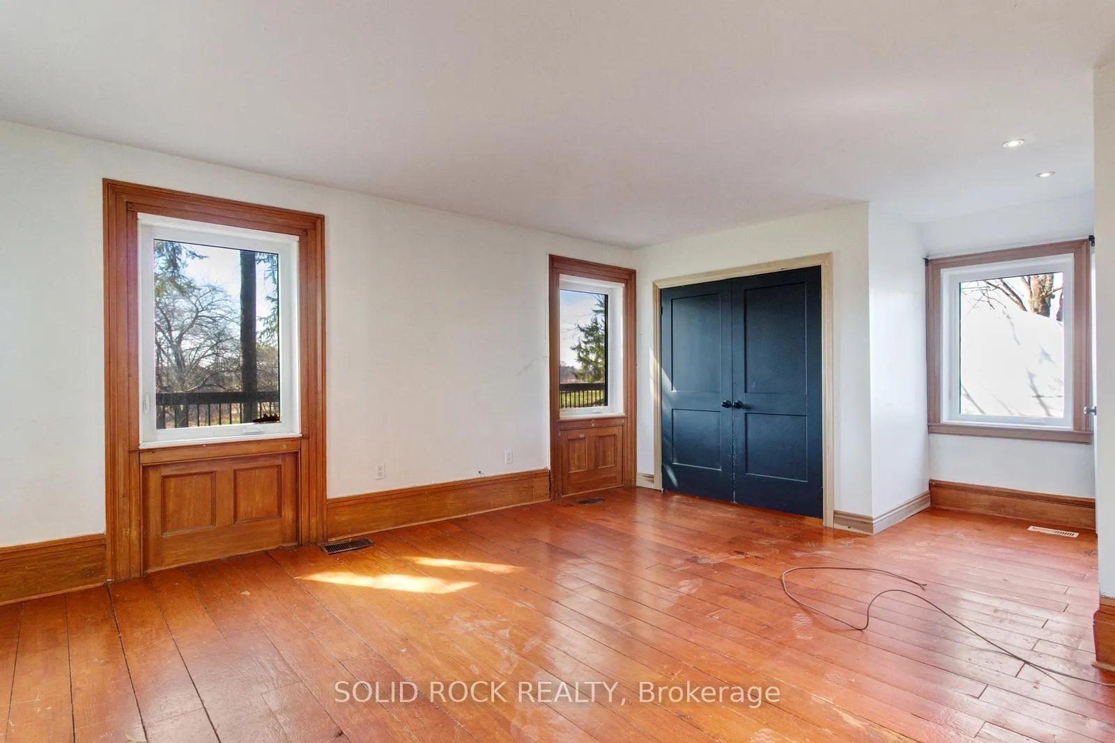Photo 16 of 2163 Powerline Road W, Hamilton, Rural Ancaster — HOMEH