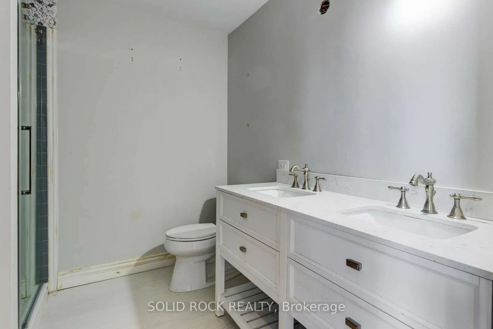 Photo 17 of 2163 Powerline Road W, Hamilton, Rural Ancaster — HOMEH